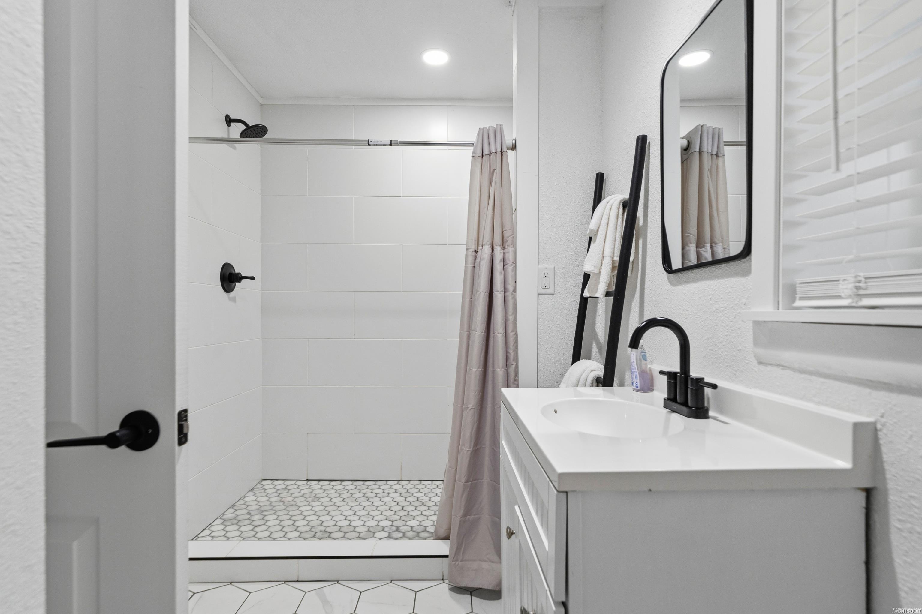 115 Westport Point Property Photo 39
