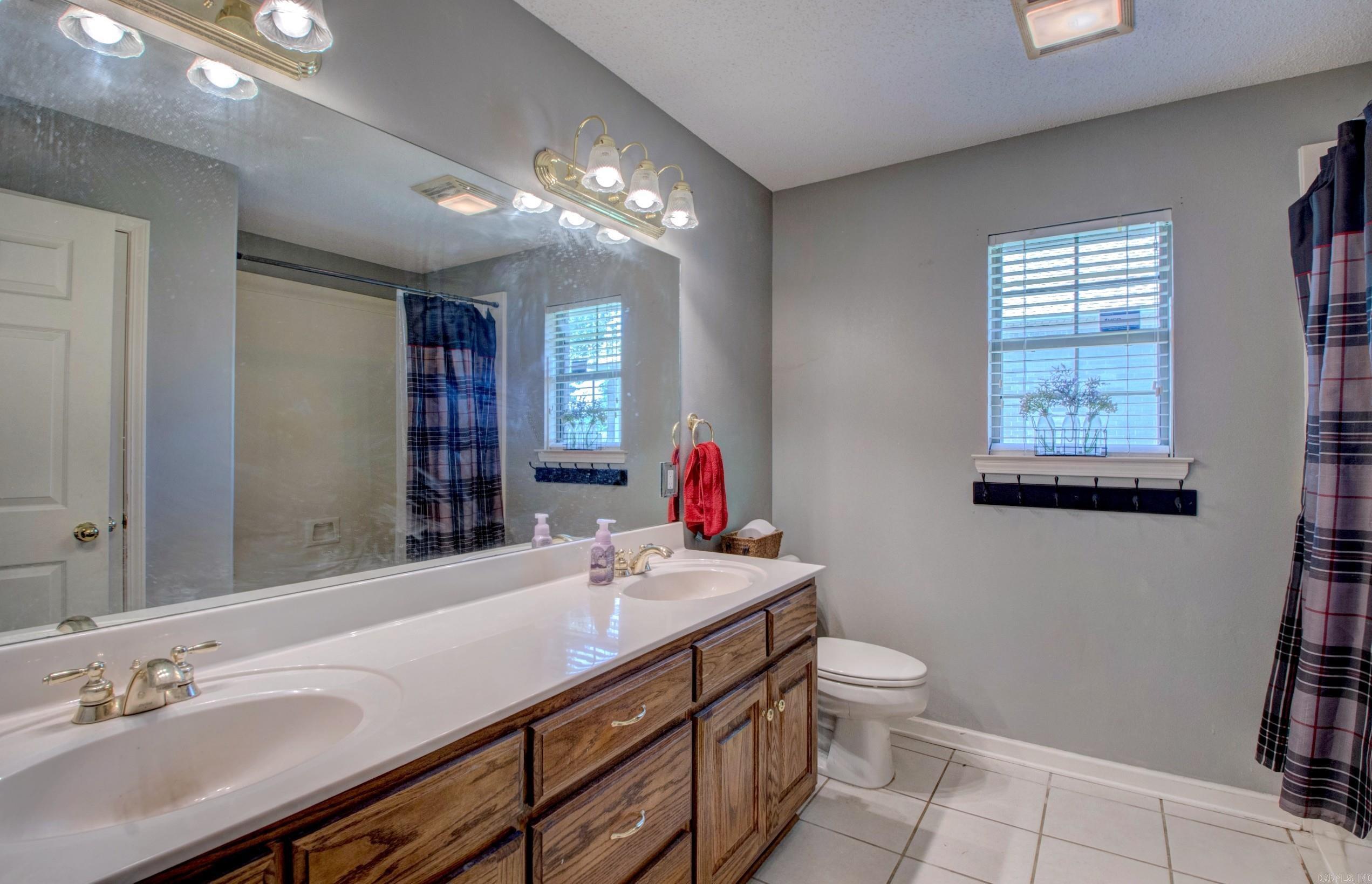 1705 N Lincoln Property Photo 22