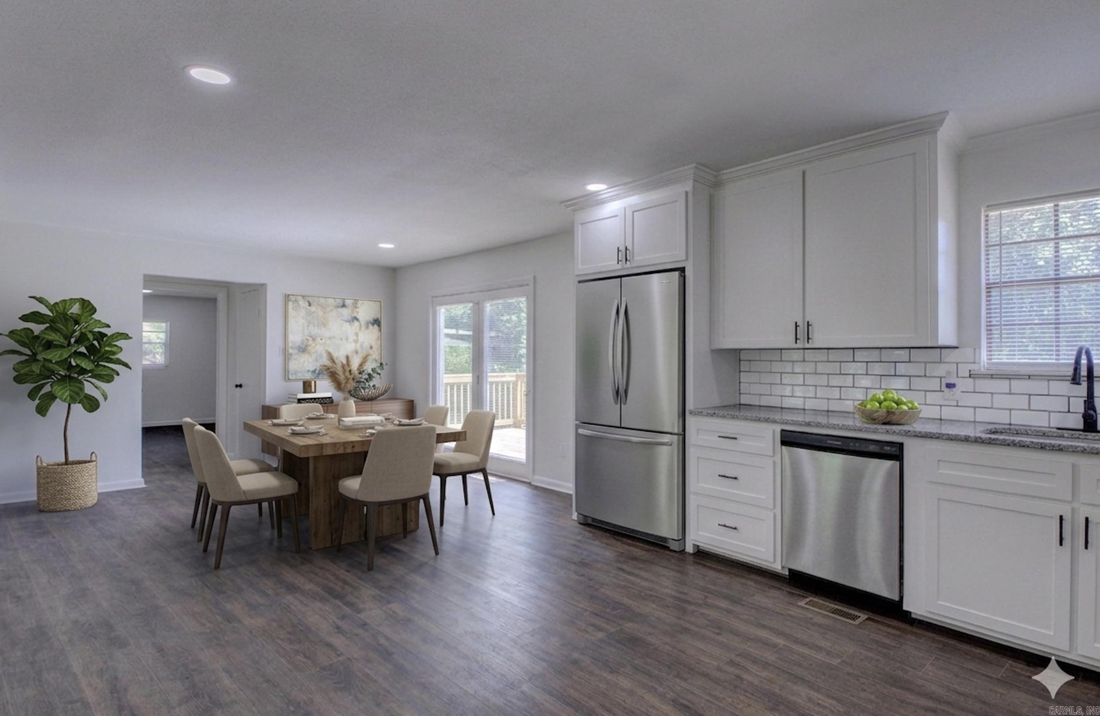 9758 Clove Road Property Photo 16