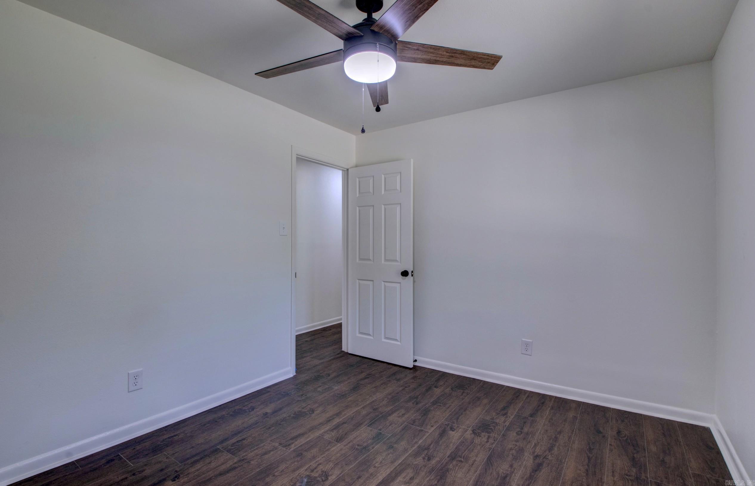 9758 Clove Road Property Photo 25