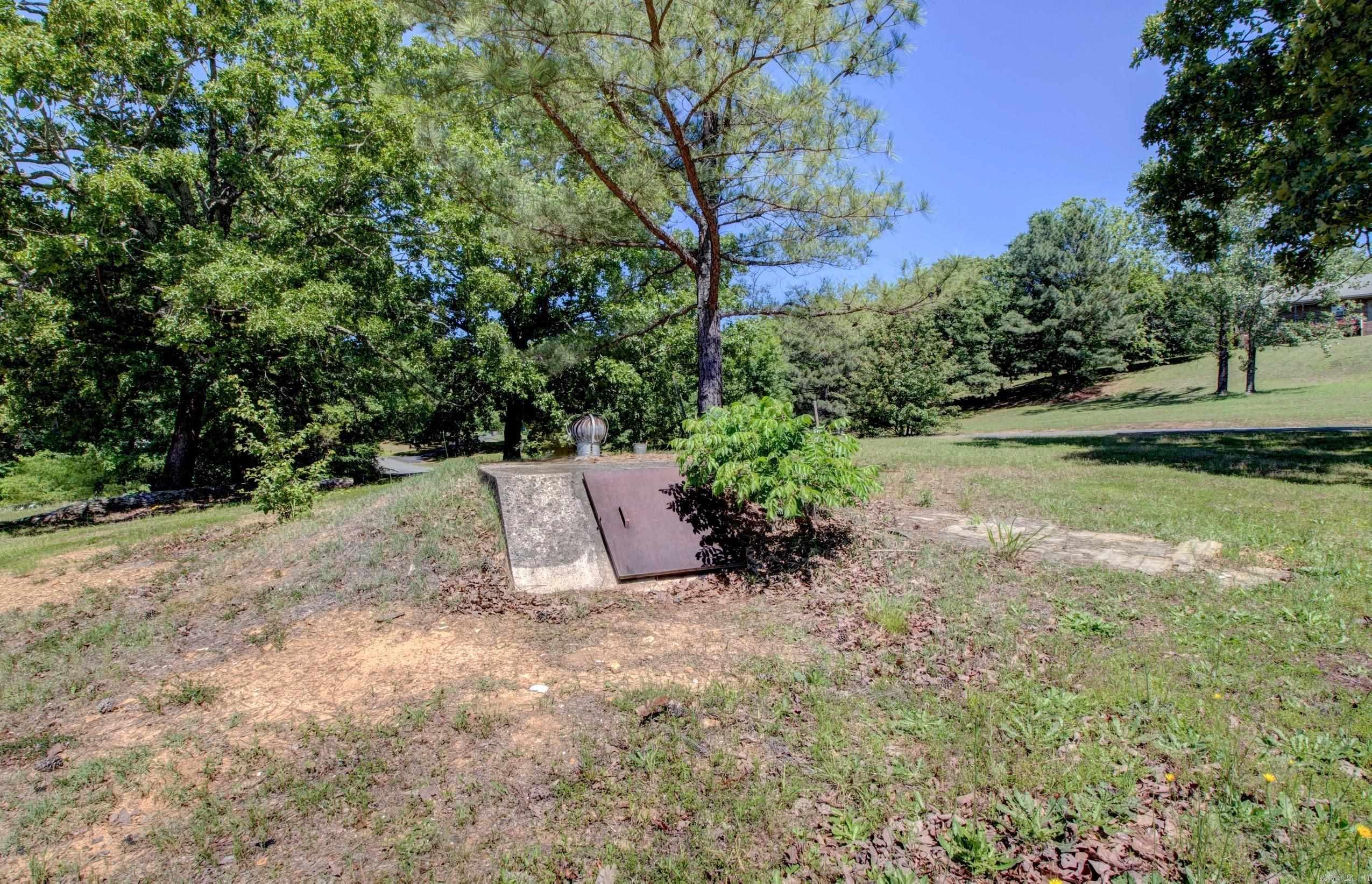 9758 Clove Road Property Photo 49