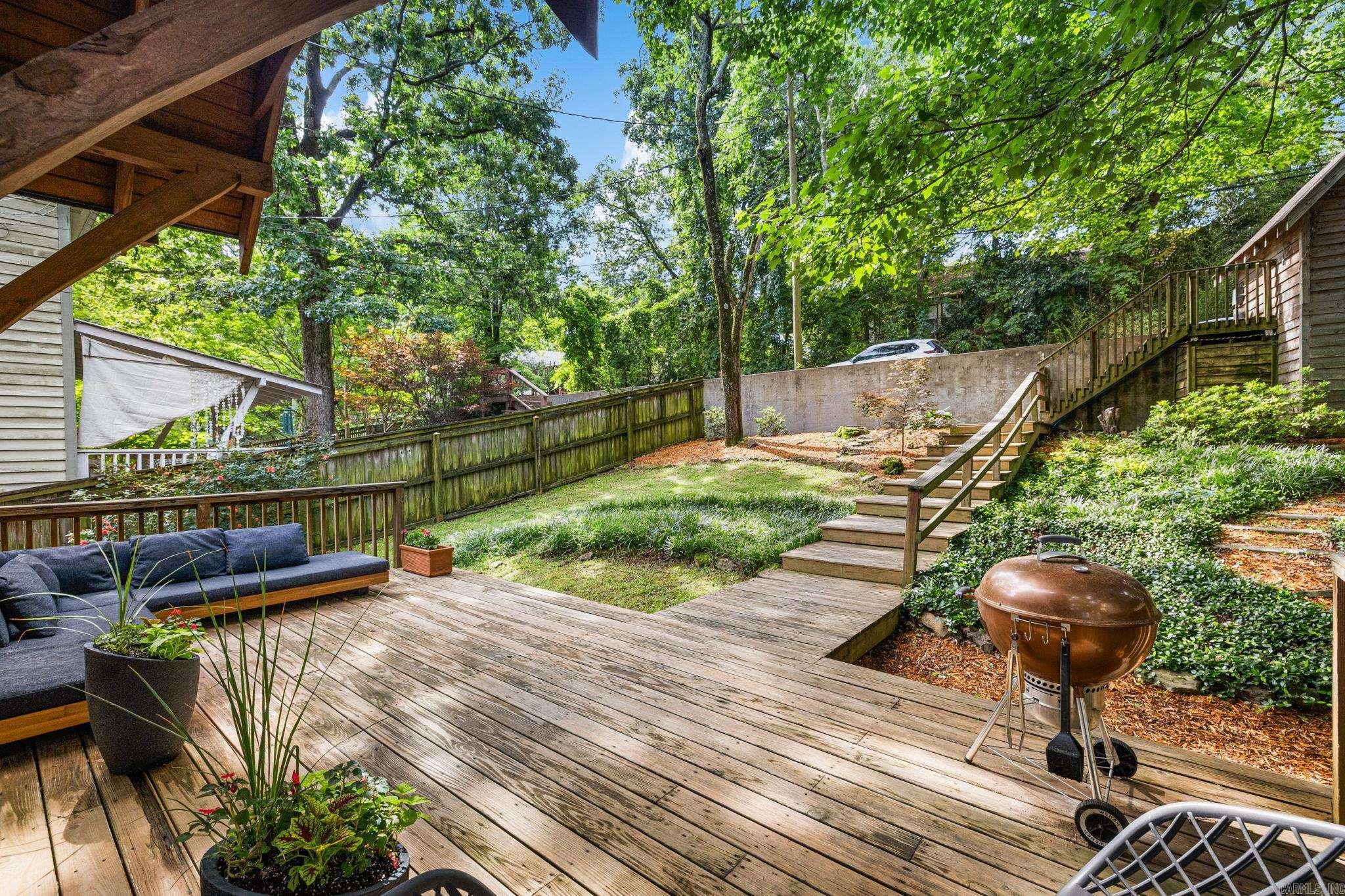 4611 N Lookout Property Photo 7