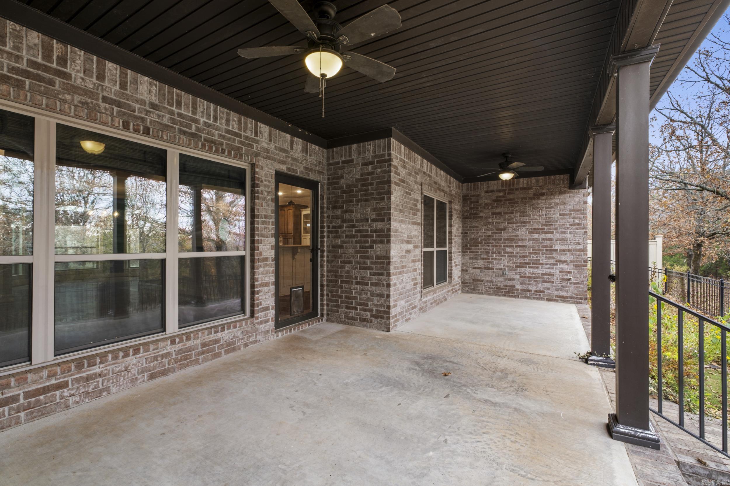 409 Cobblestone Dr Property Photo 44