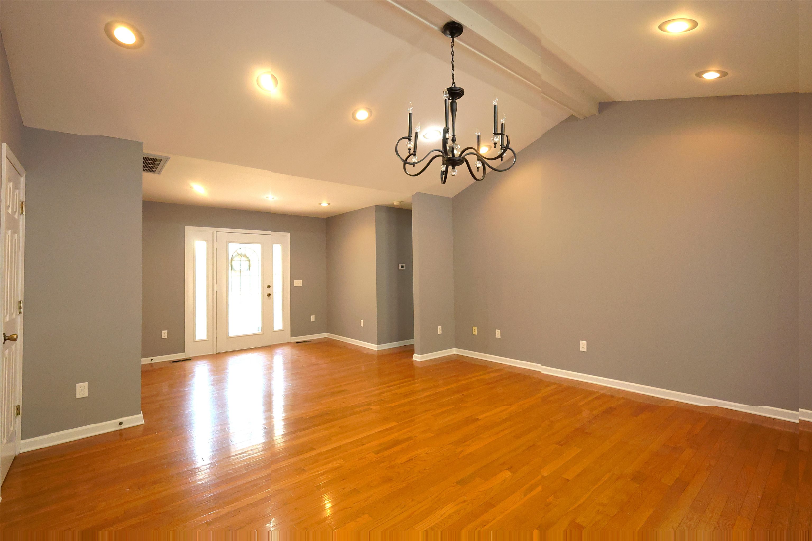 137 Sharp Street Property Photo 3