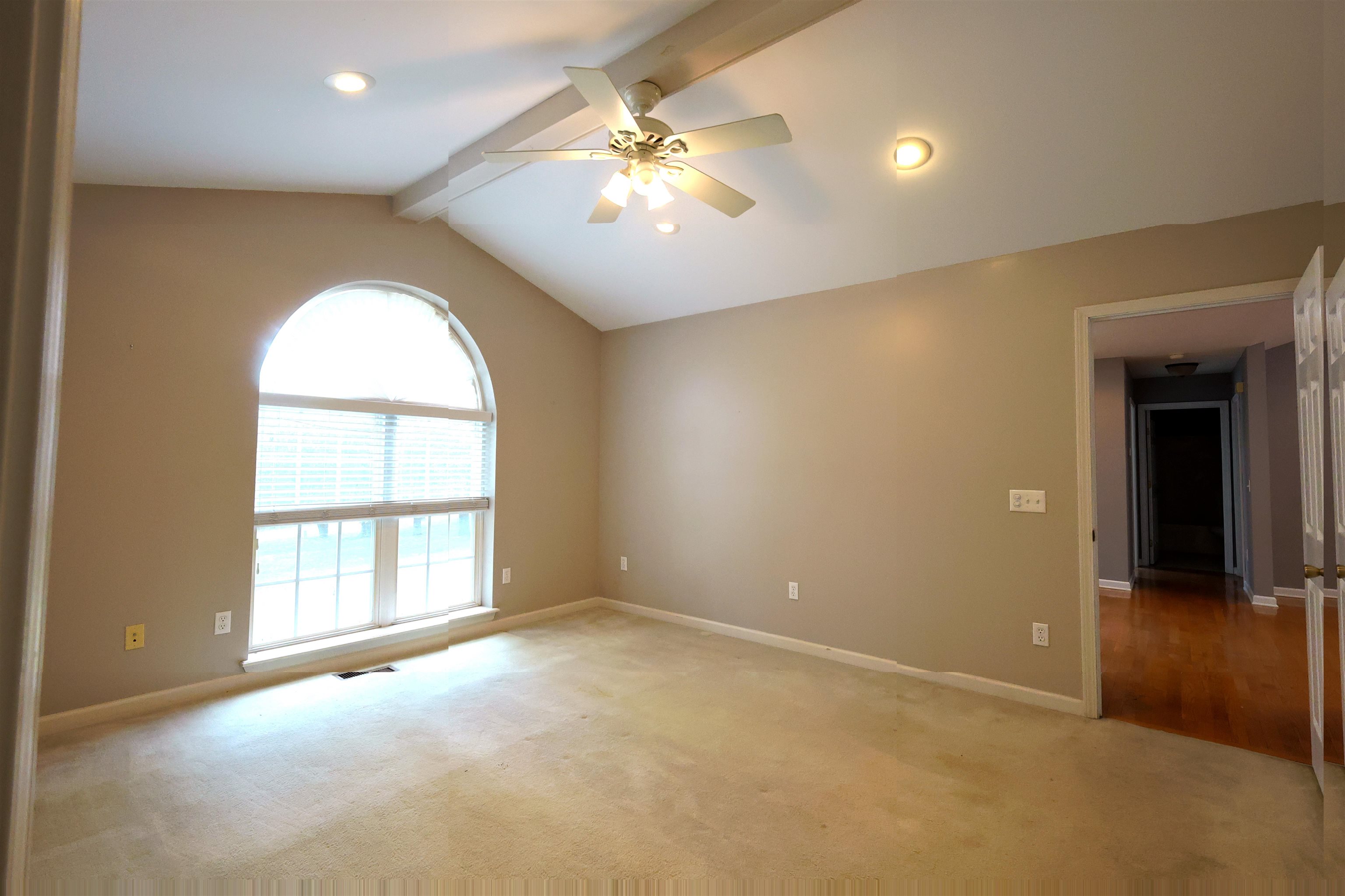137 Sharp Street Property Photo 6