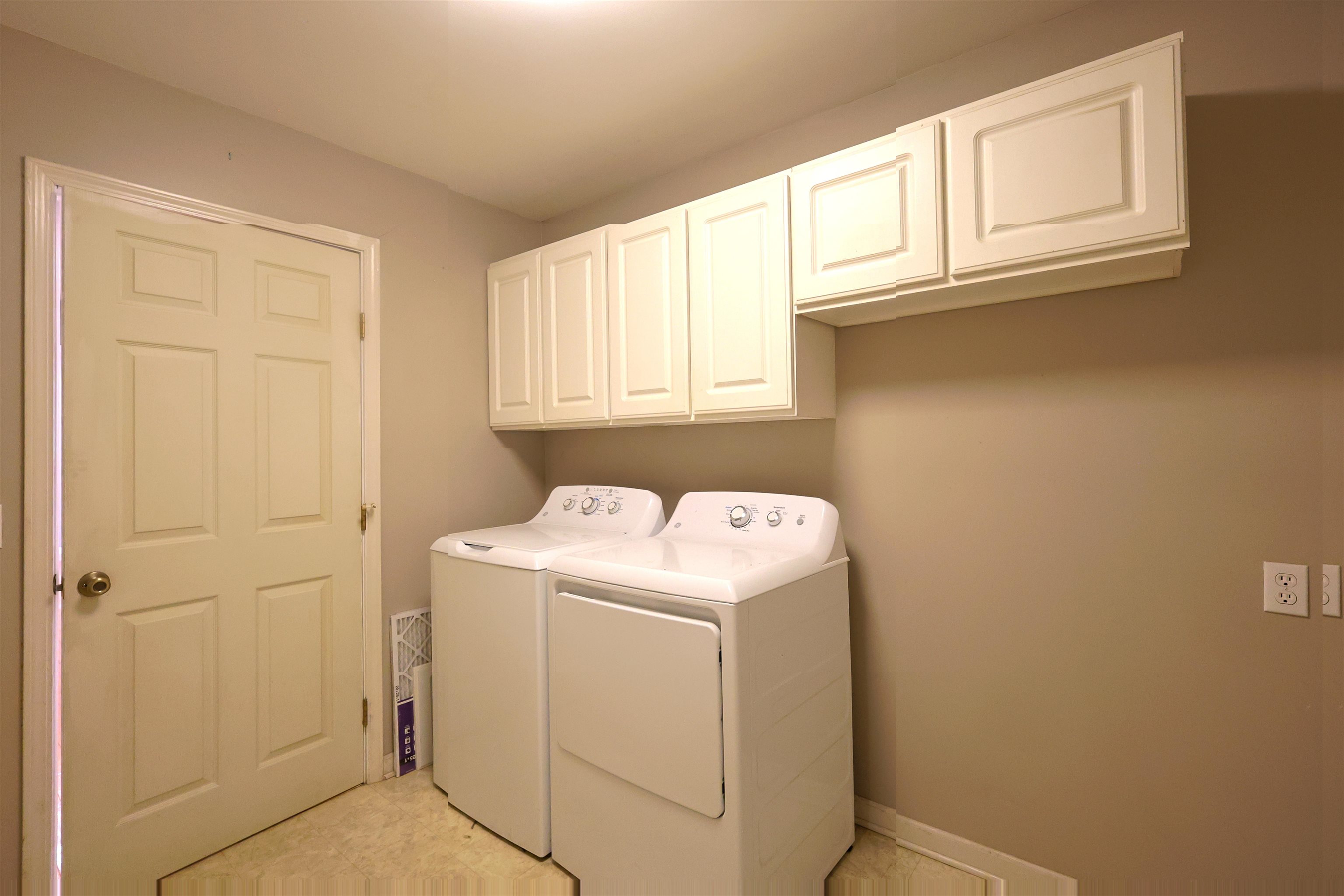 137 Sharp Street Property Photo 11