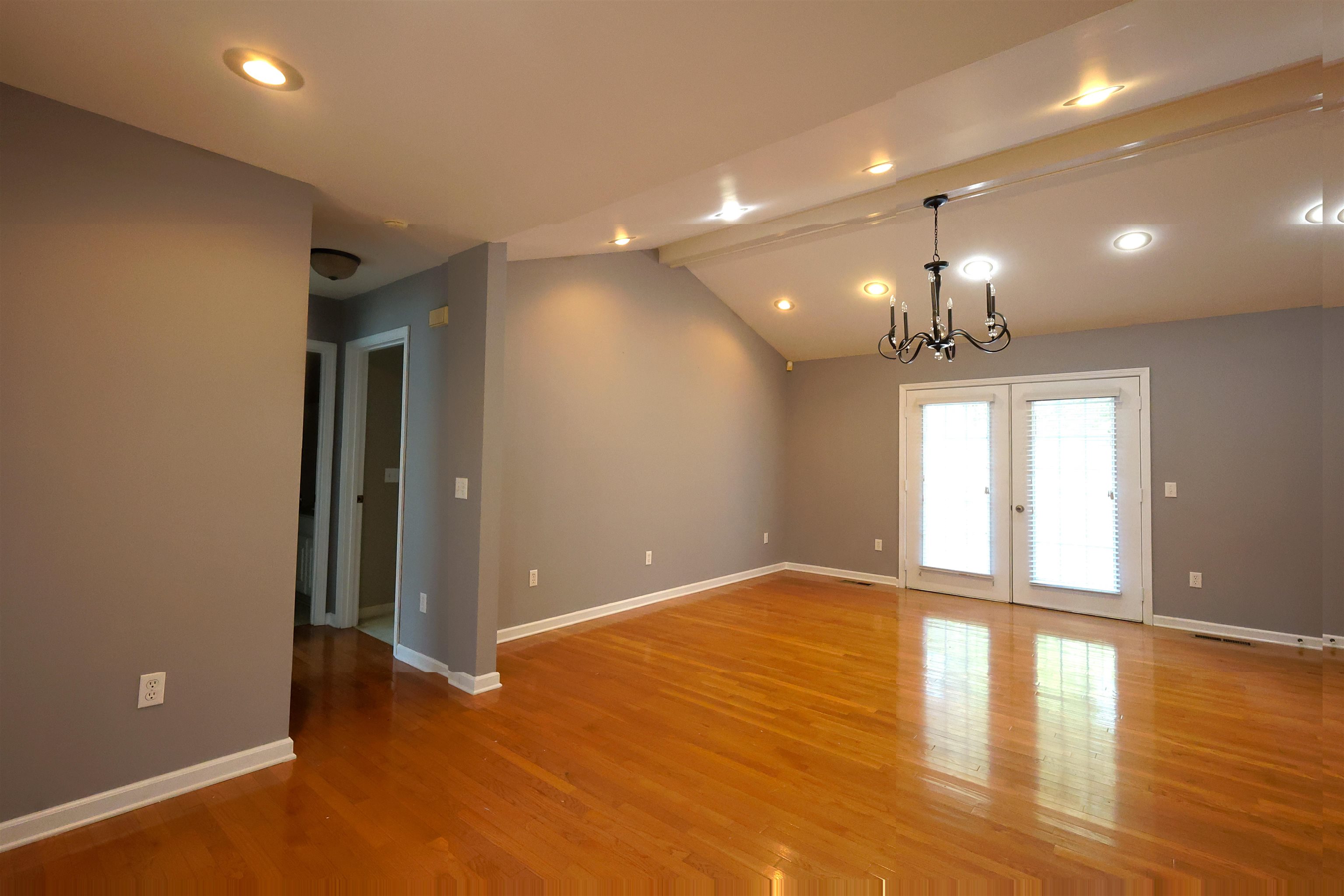137 Sharp Street Property Photo 15
