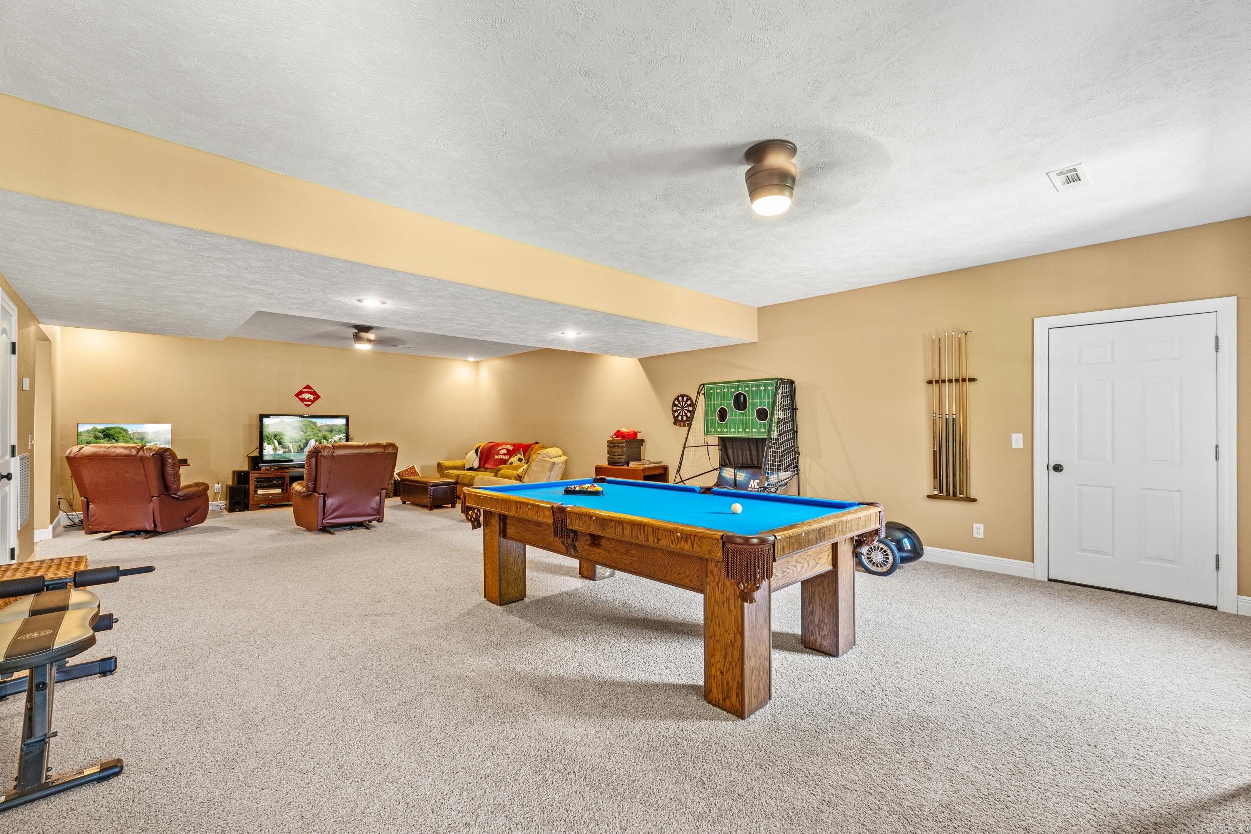 2027 Shadow Oak Drive Property Photo 28