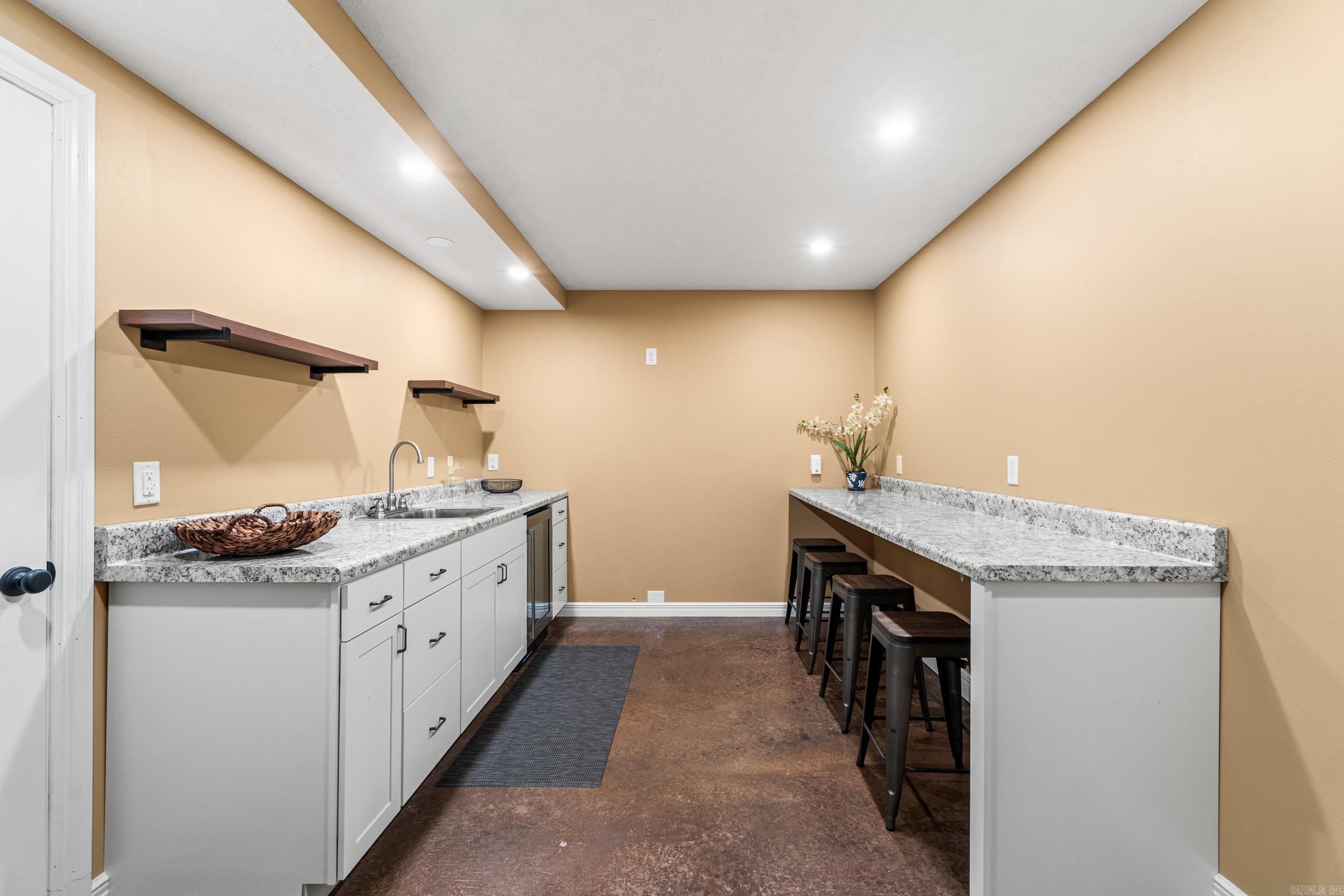 2027 Shadow Oak Drive Property Photo 31