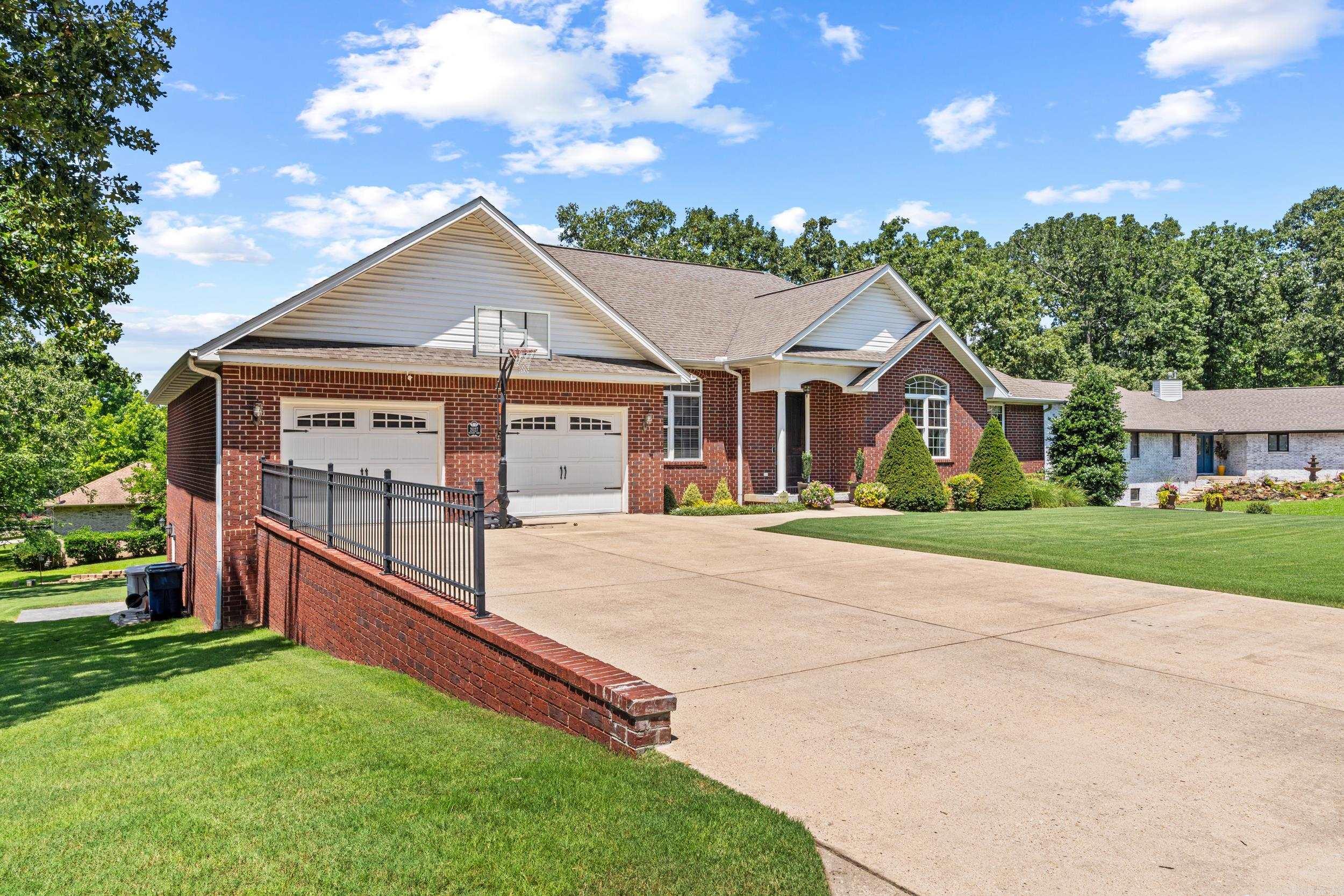 2027 Shadow Oak Drive Property Photo 37
