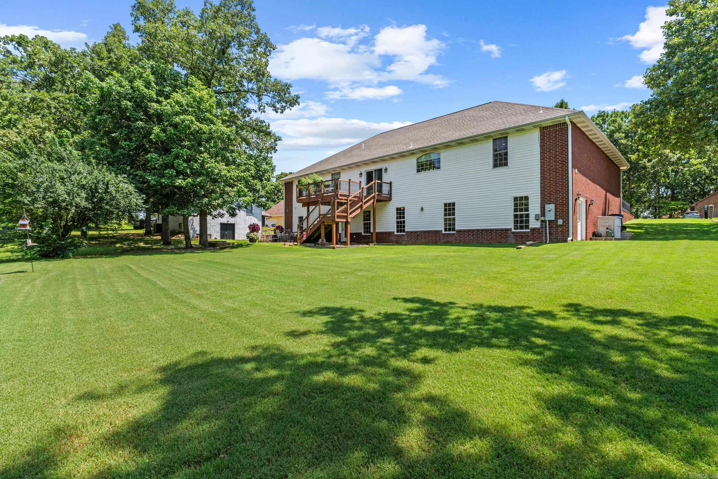 2027 Shadow Oak Drive Property Photo 39