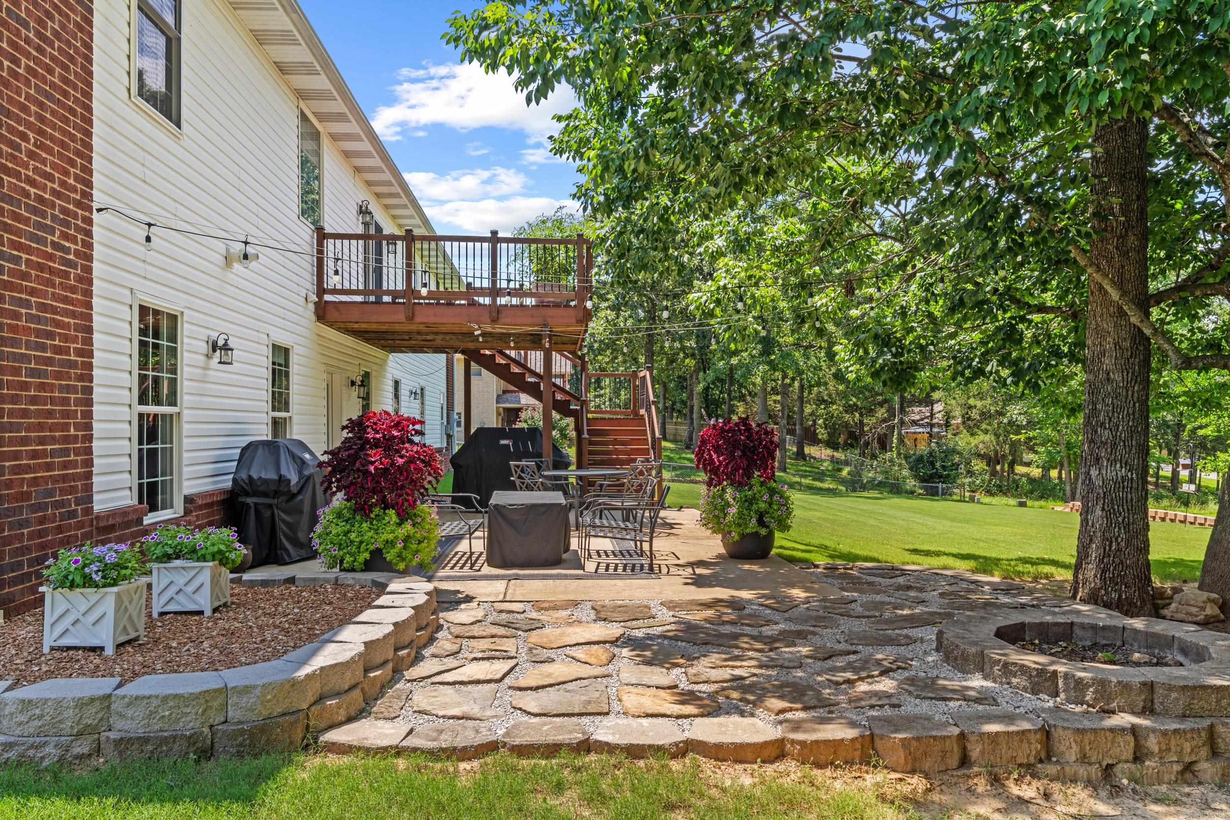 2027 Shadow Oak Drive Property Photo 40