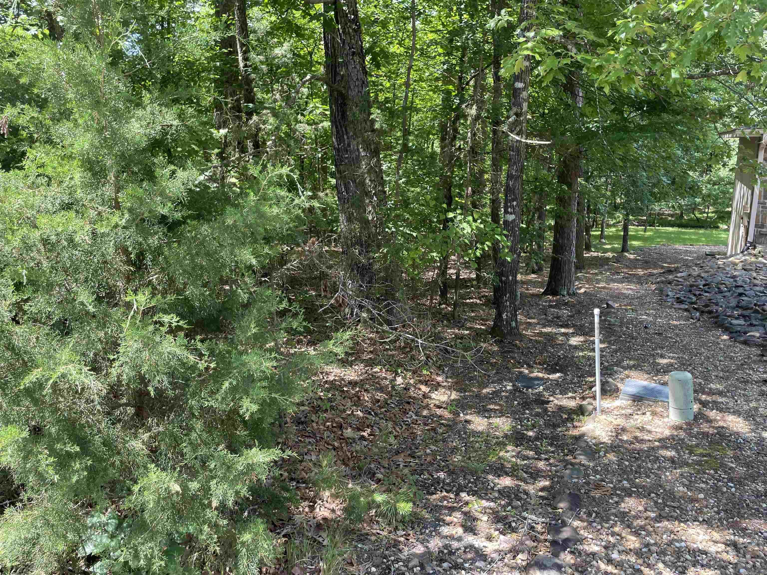 3 Magnifico Circle Property Photo 2