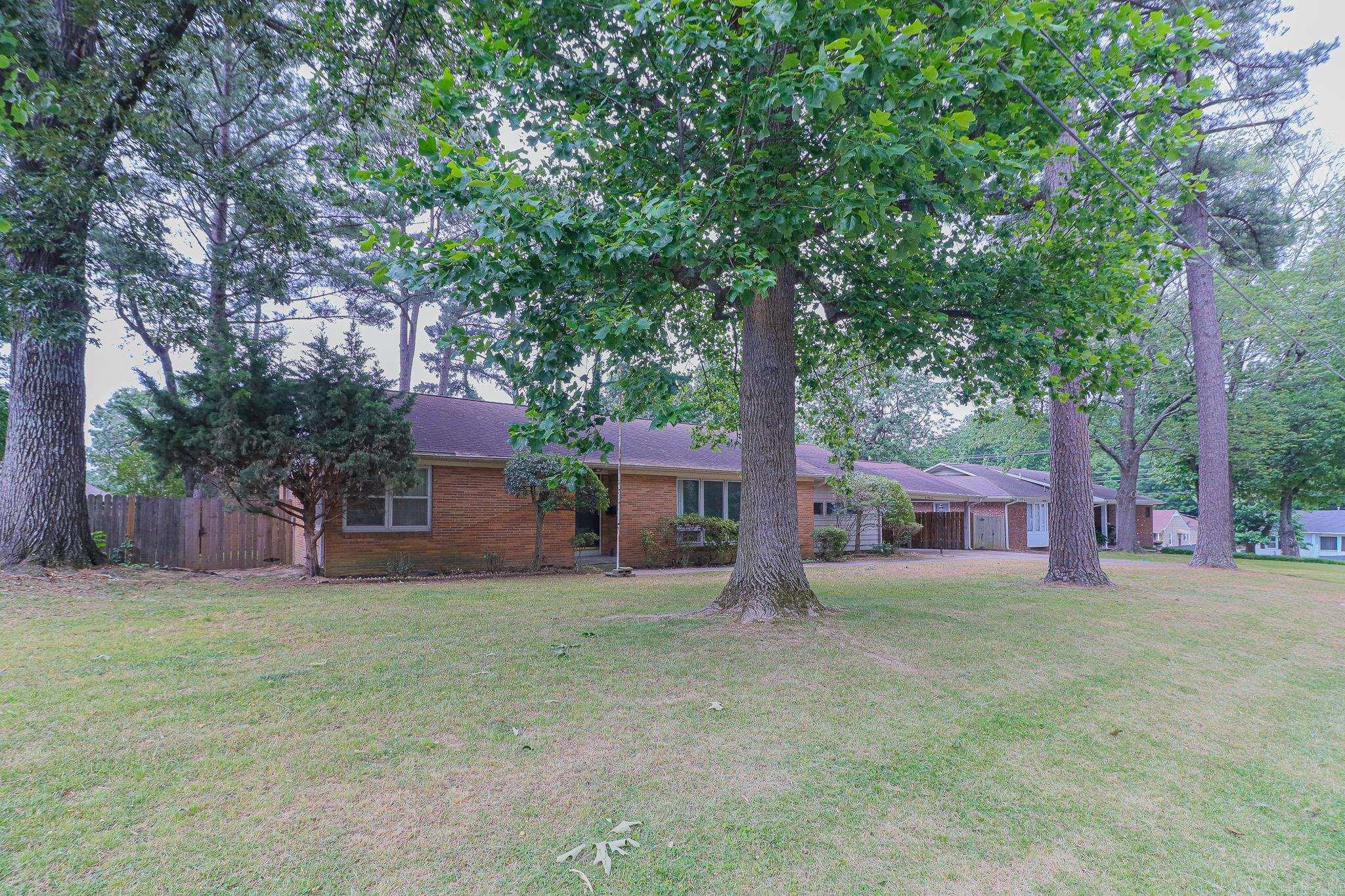 629 Melody Lane Property Photo 2