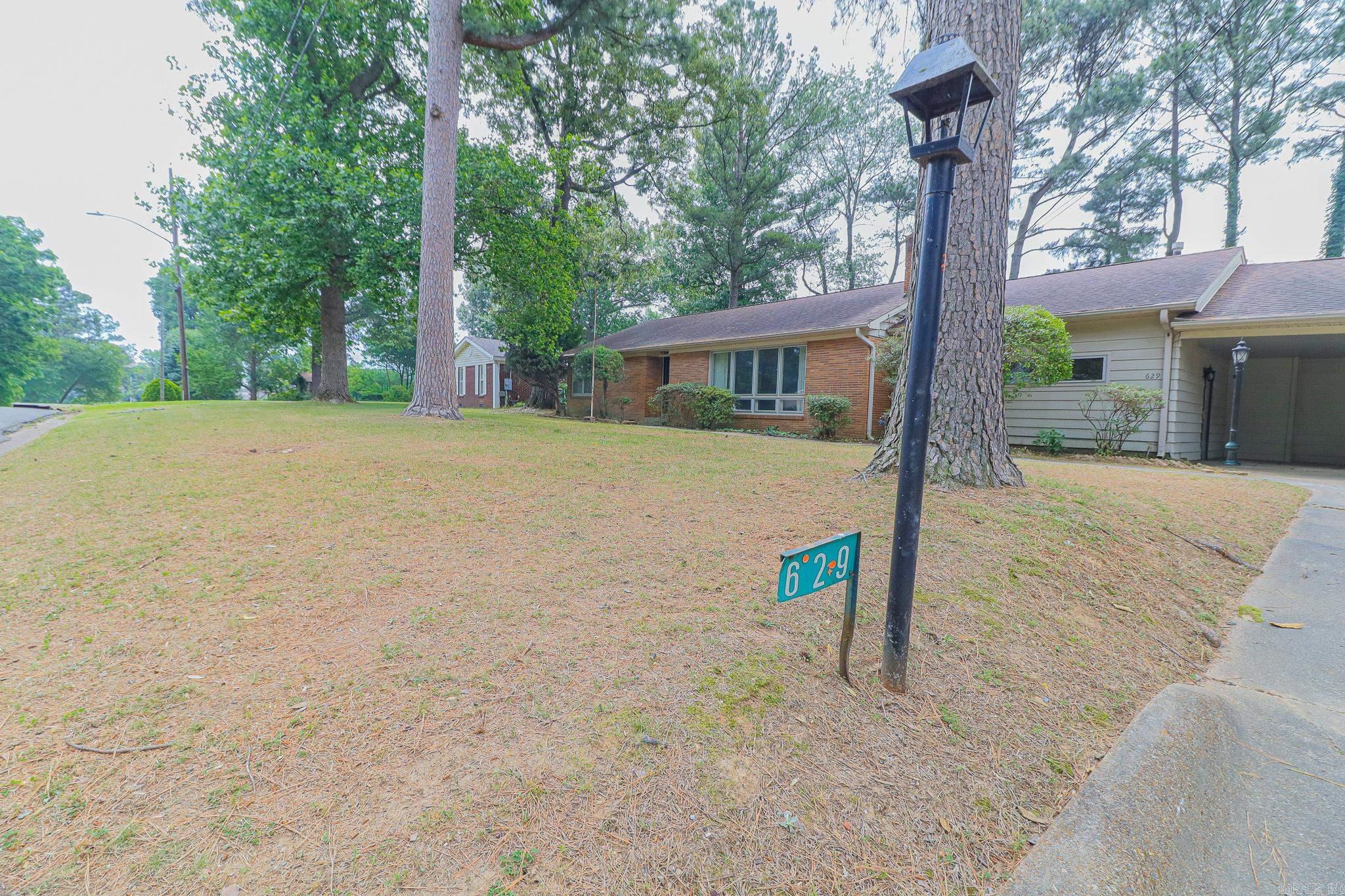629 Melody Lane Property Photo 5
