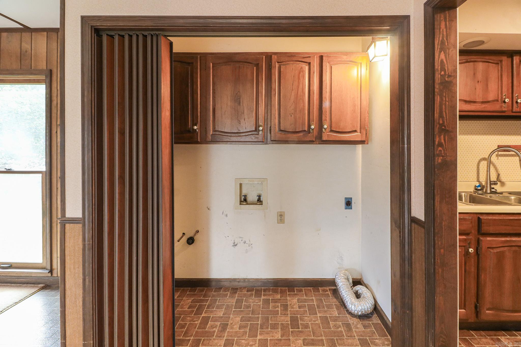 629 Melody Lane Property Photo 29