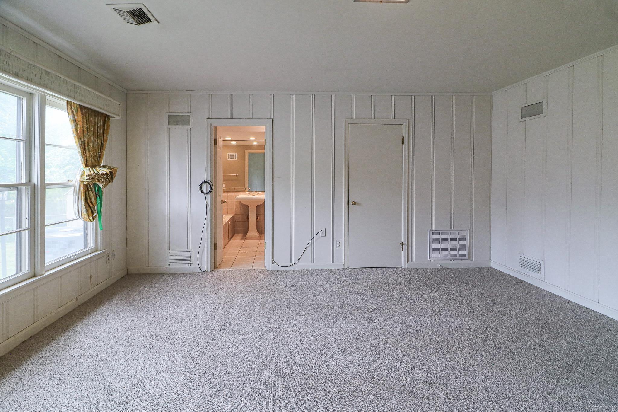 629 Melody Lane Property Photo 32