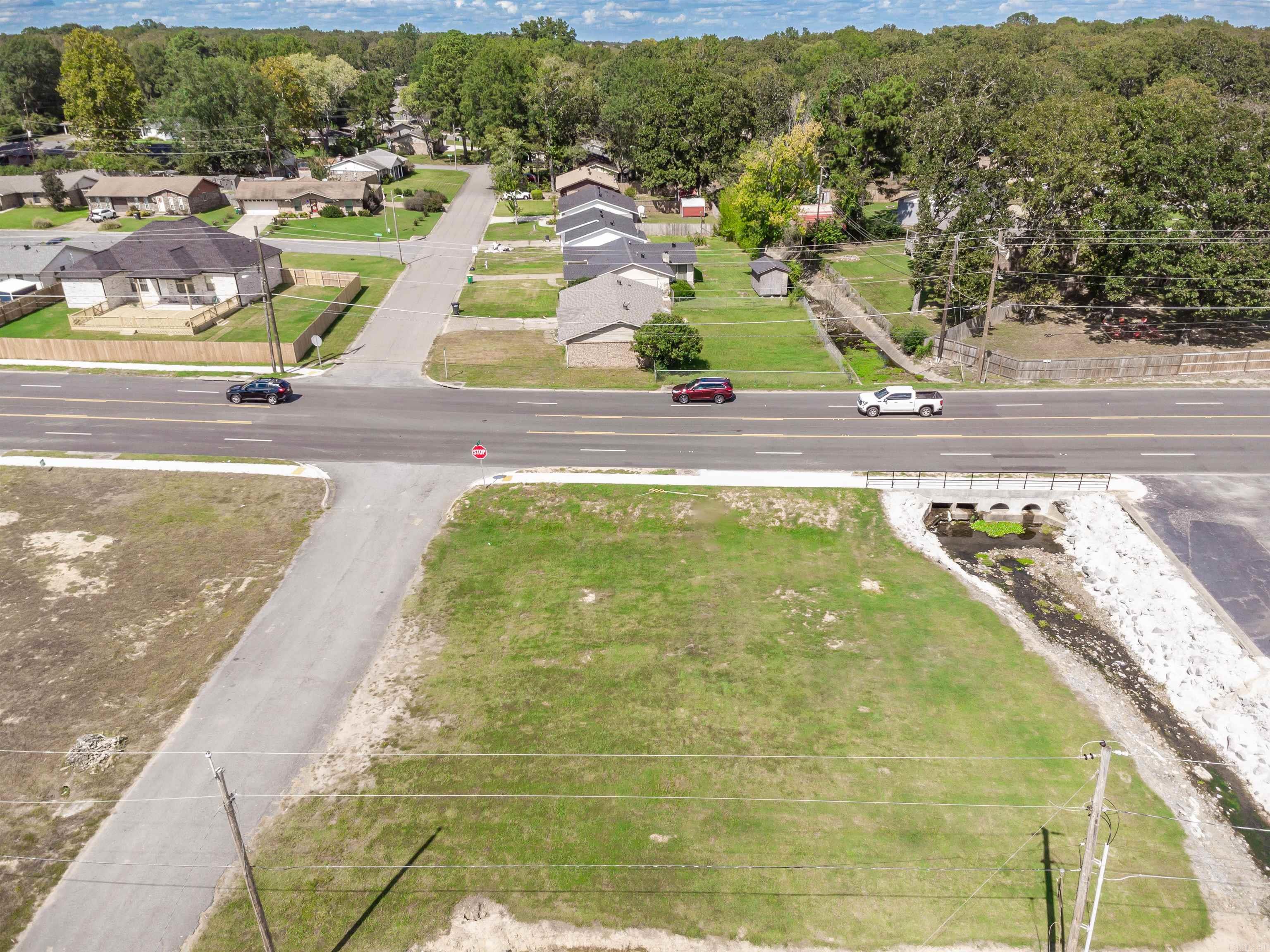 2900 E Kiehl Avenue Property Photo 8