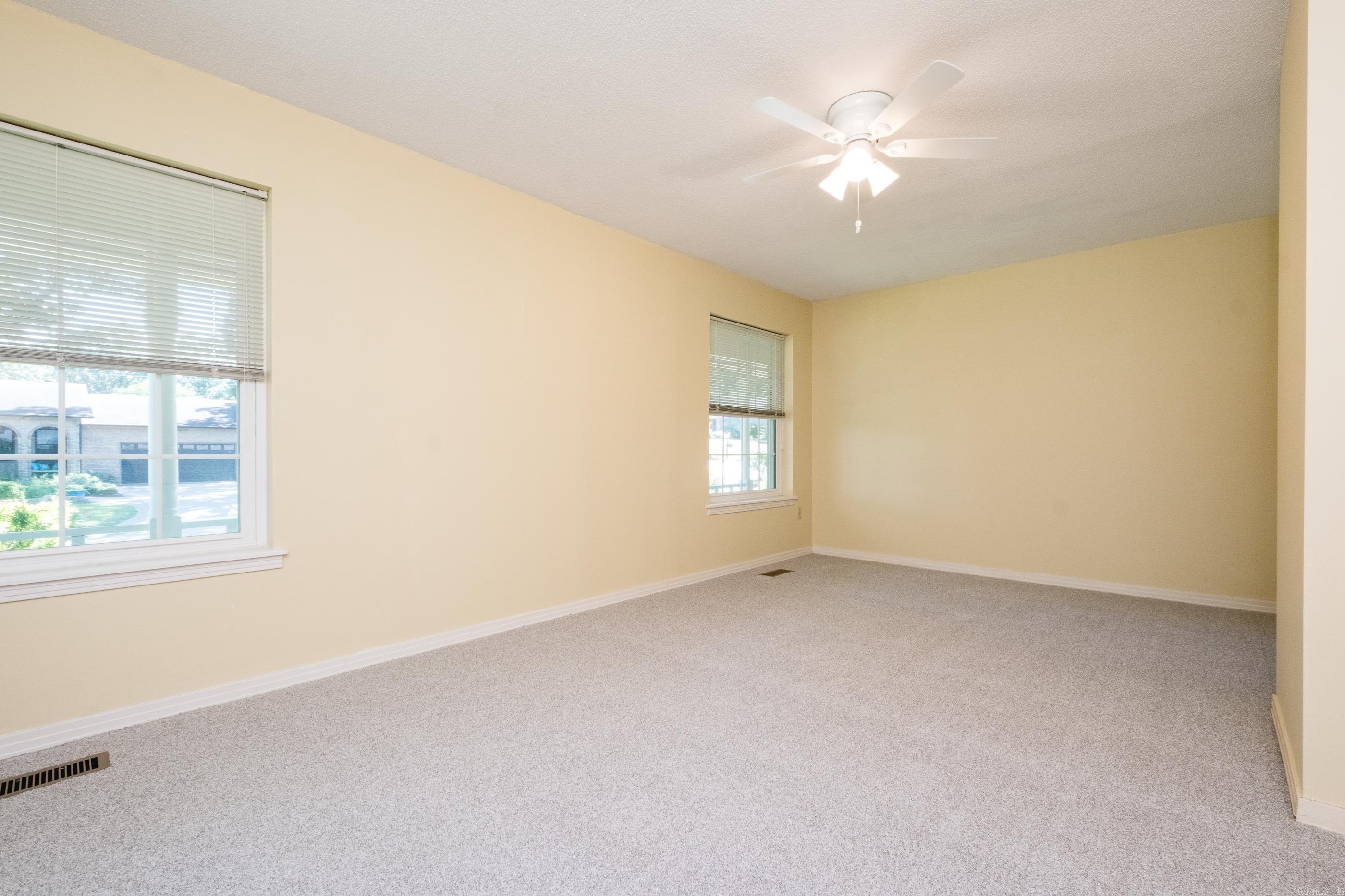 4105 Bunker Hill Drive Property Photo 11