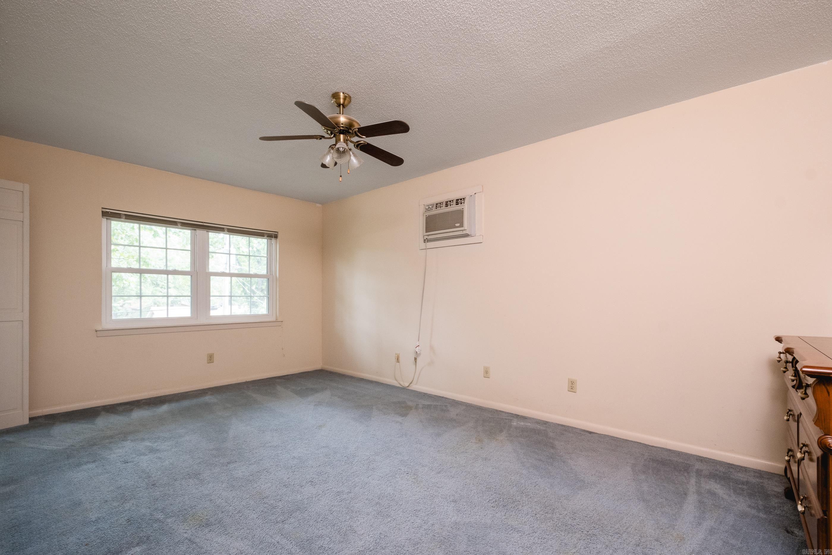 4105 Bunker Hill Drive Property Photo 37
