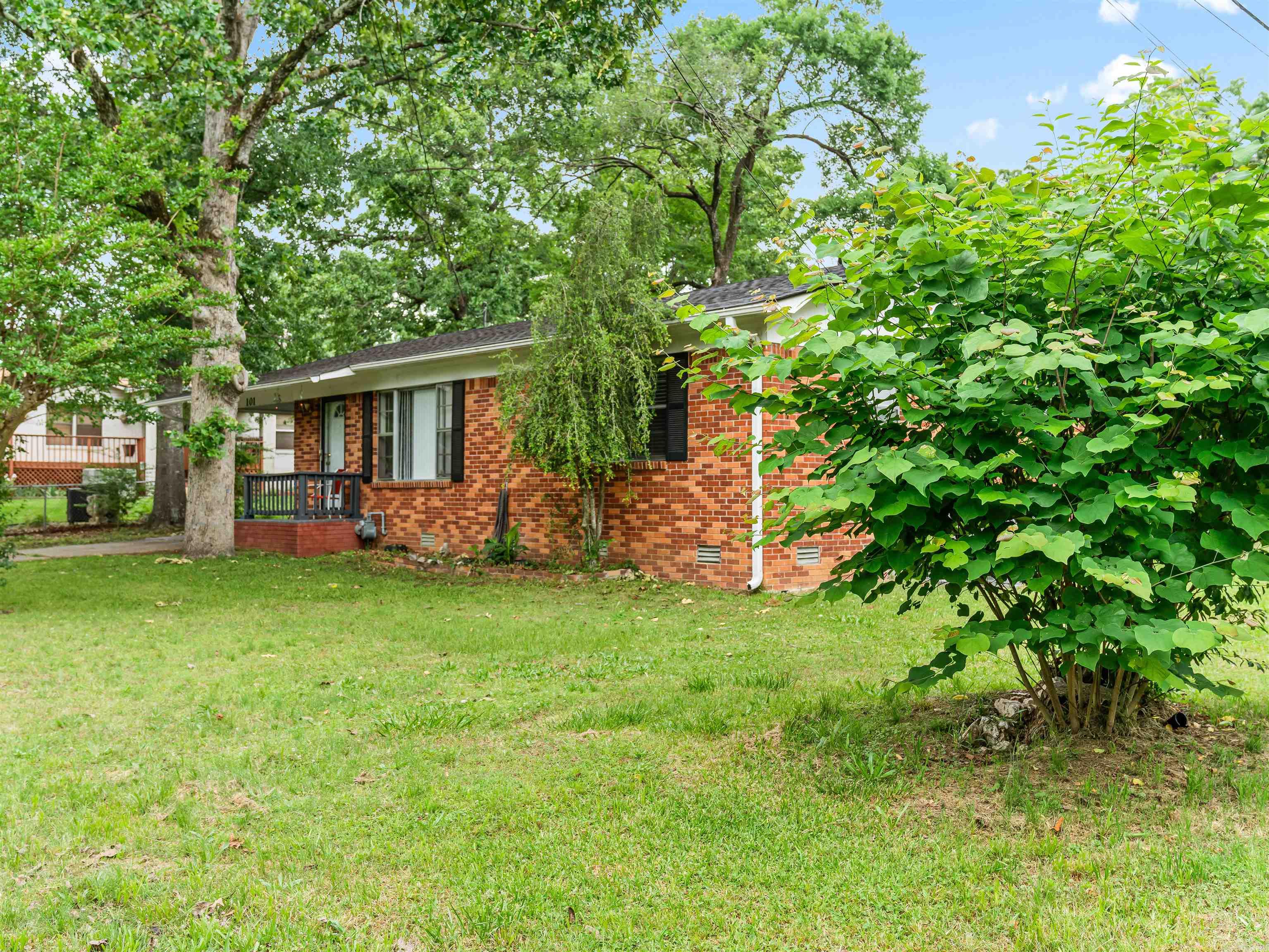 101 Puttman Street Property Photo 3