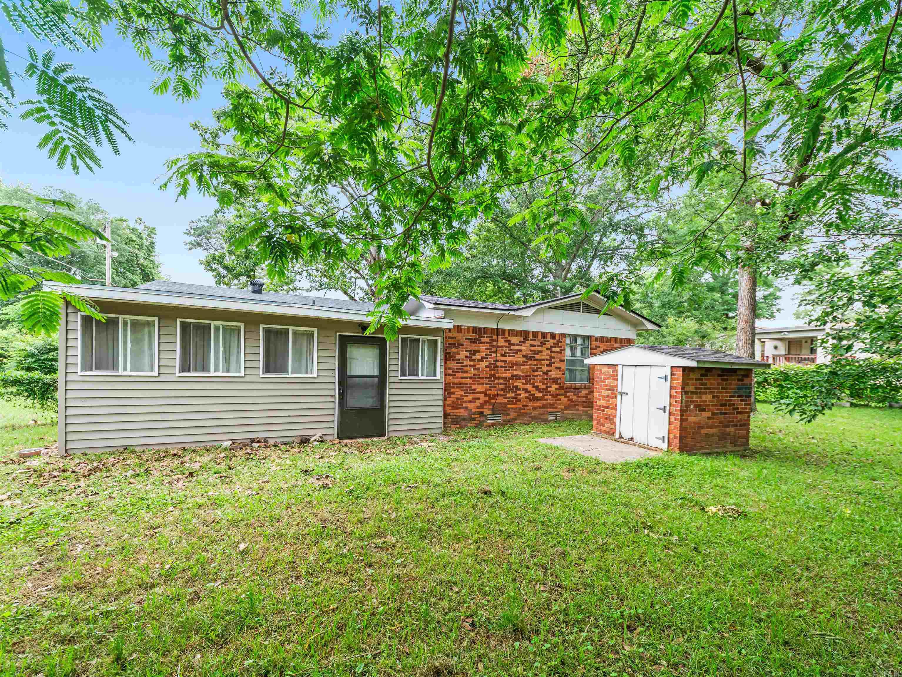 101 Puttman Street Property Photo 6