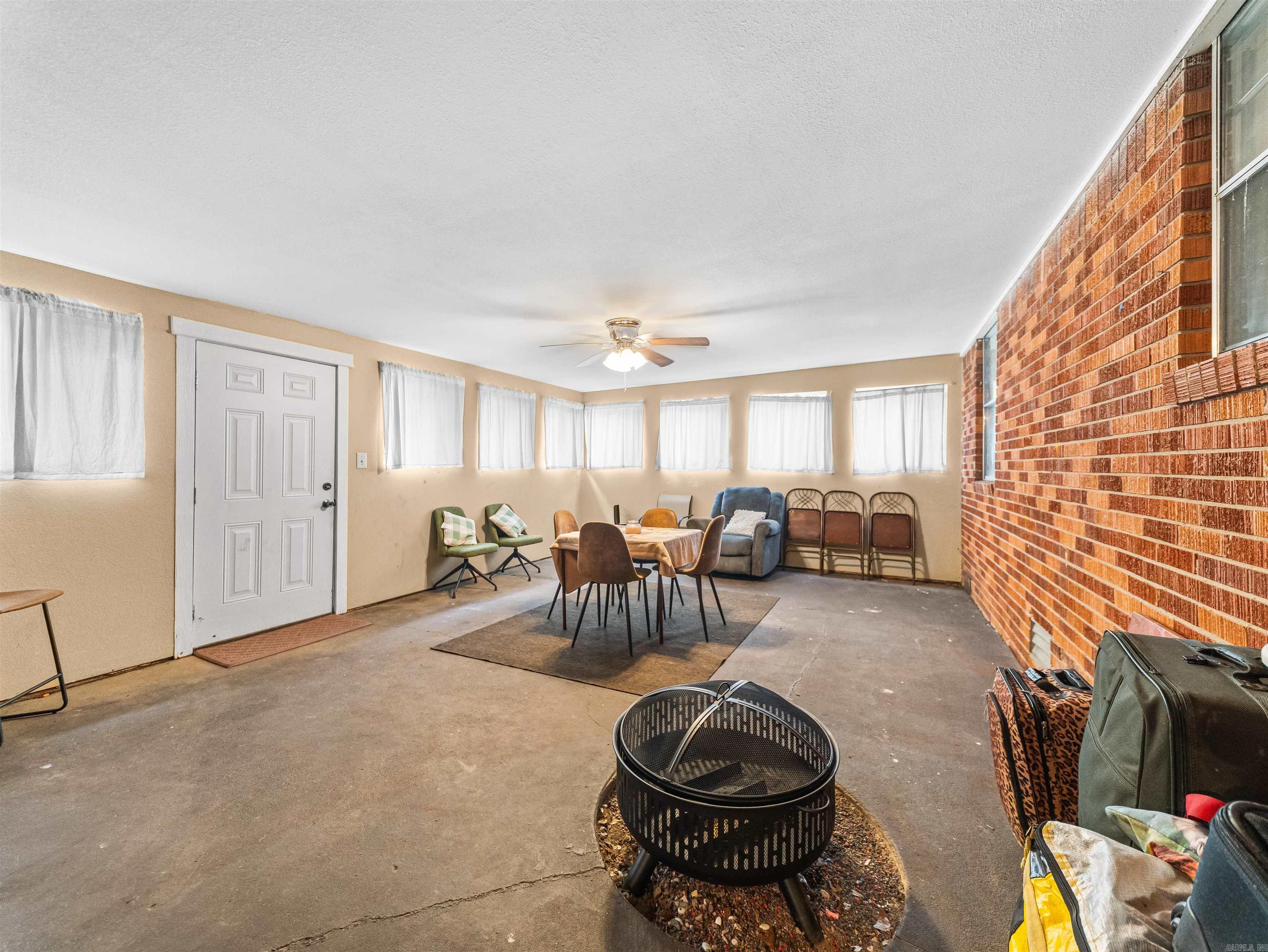 101 Puttman Street Property Photo 20