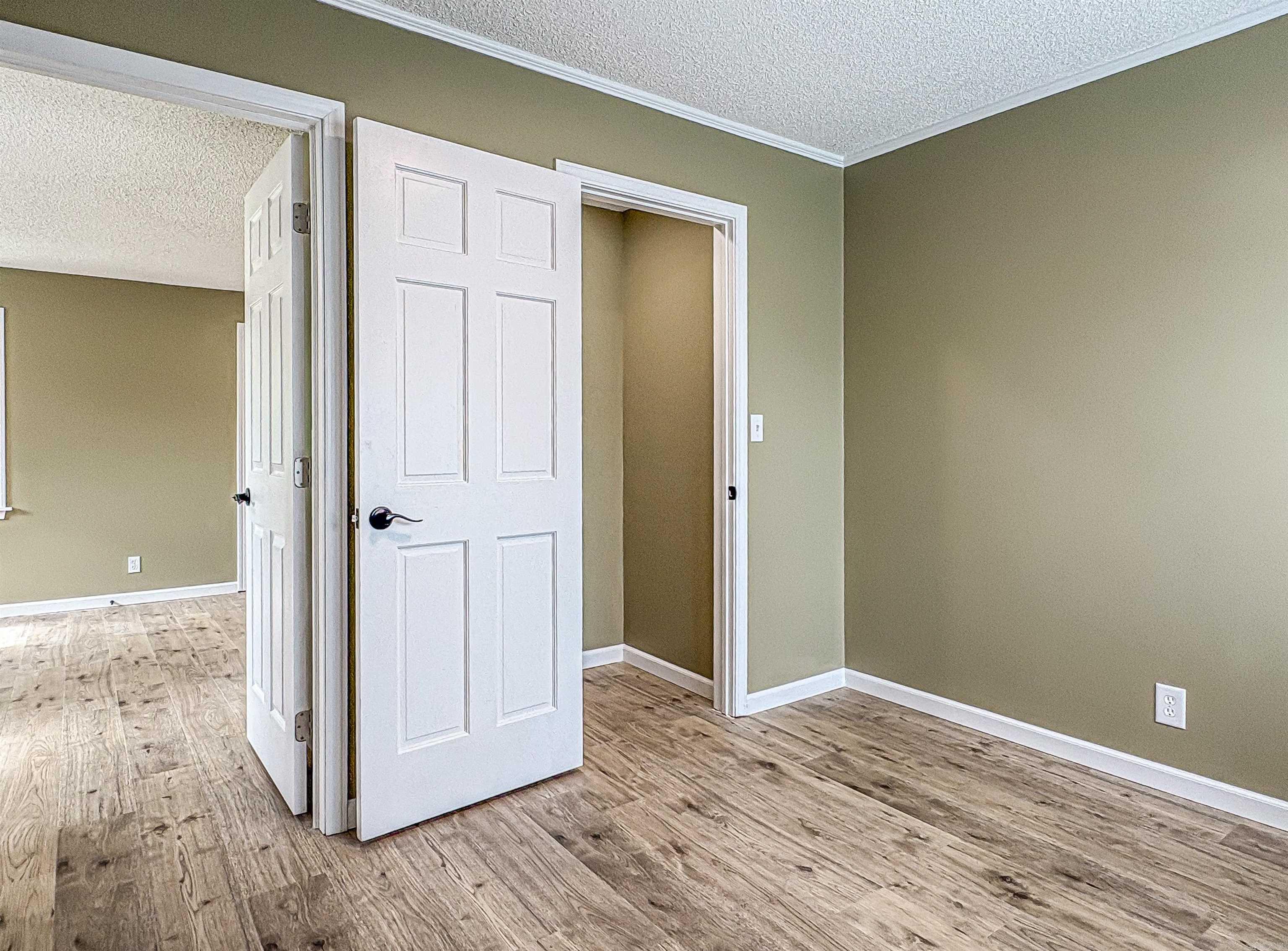 1265 Mc 4044 Property Photo 23