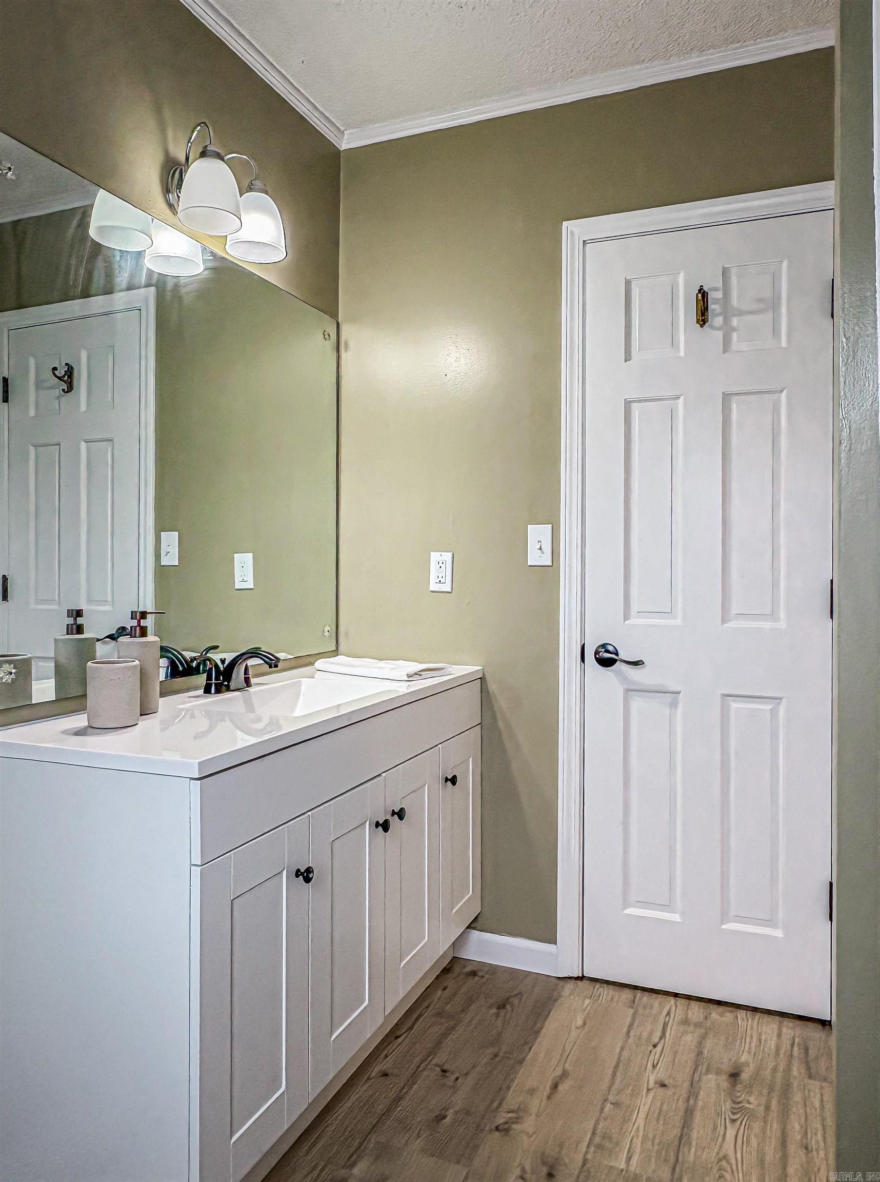 1265 Mc 4044 Property Photo 27