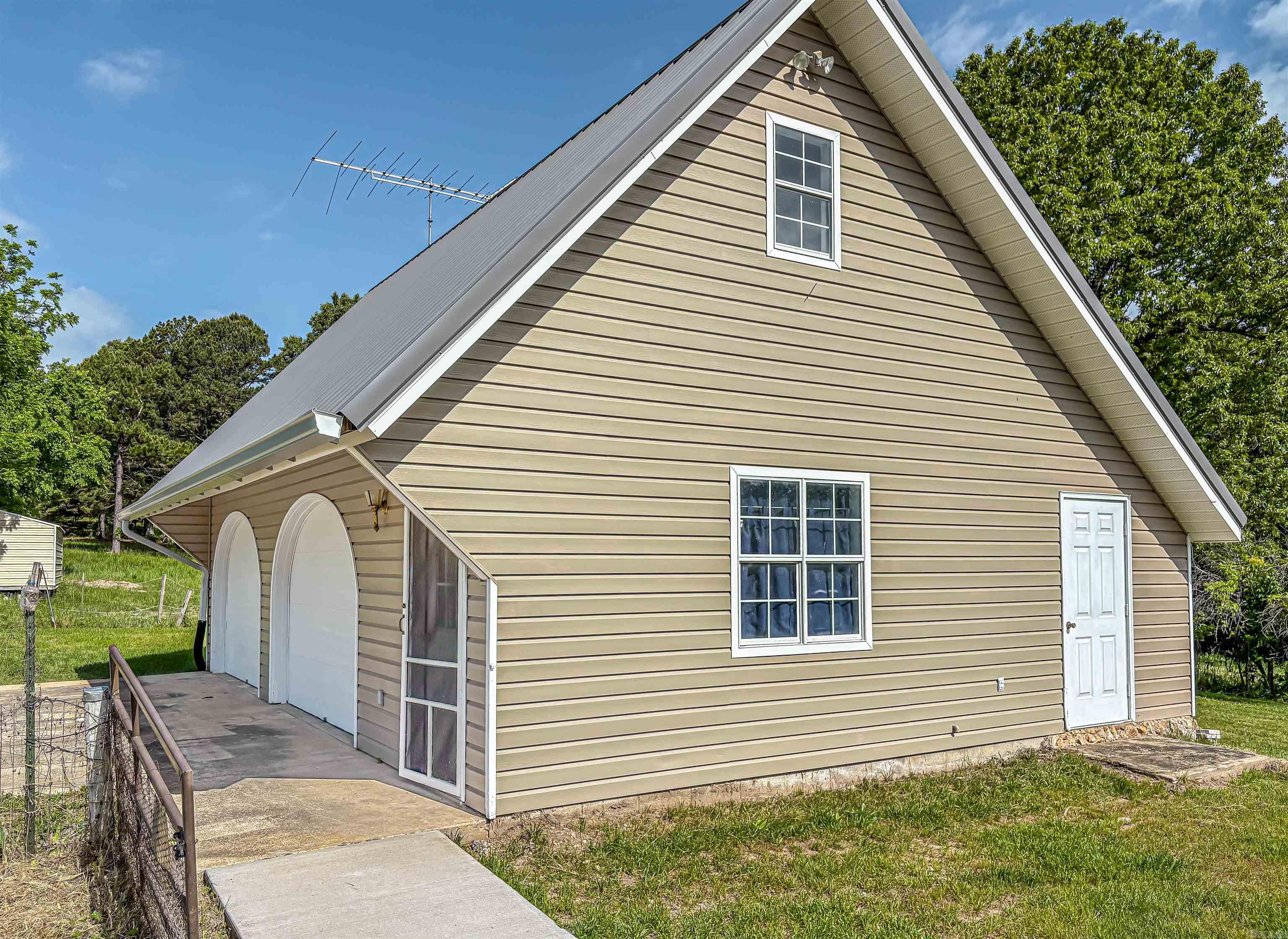1265 Mc 4044 Property Photo 31