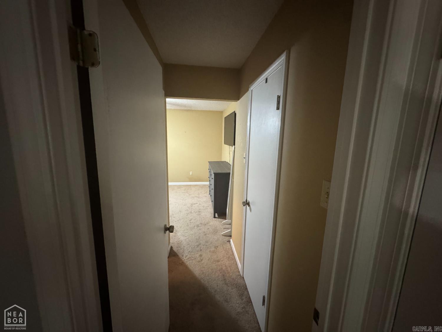 1206 Hickory Circle Property Photo 17