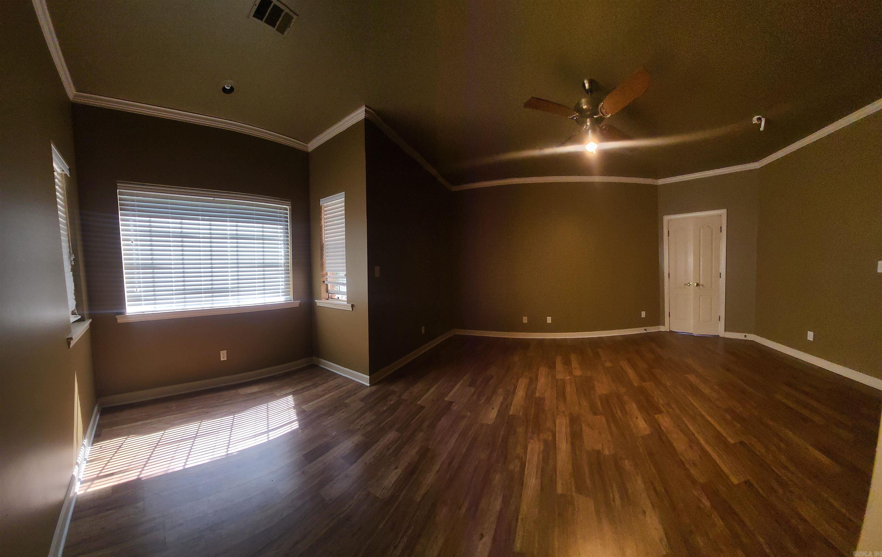 2604 Michael Lane Property Photo 13
