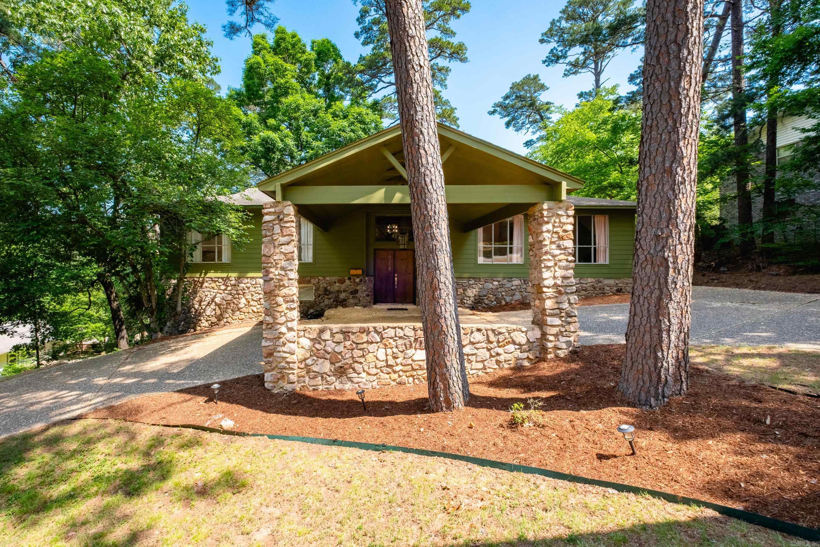 8218 Evergreen Drive Property Photo 3