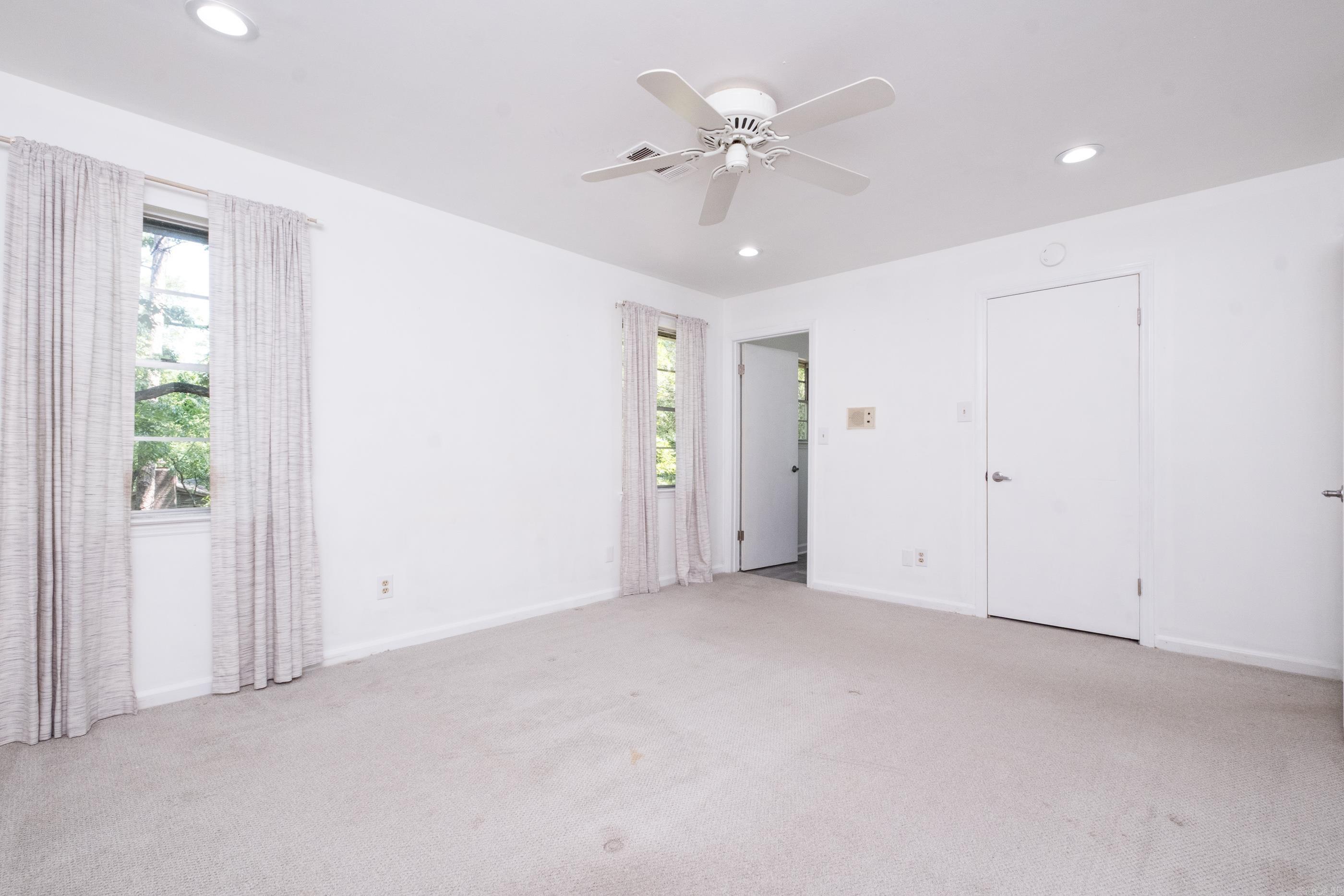 8218 Evergreen Drive Property Photo 34