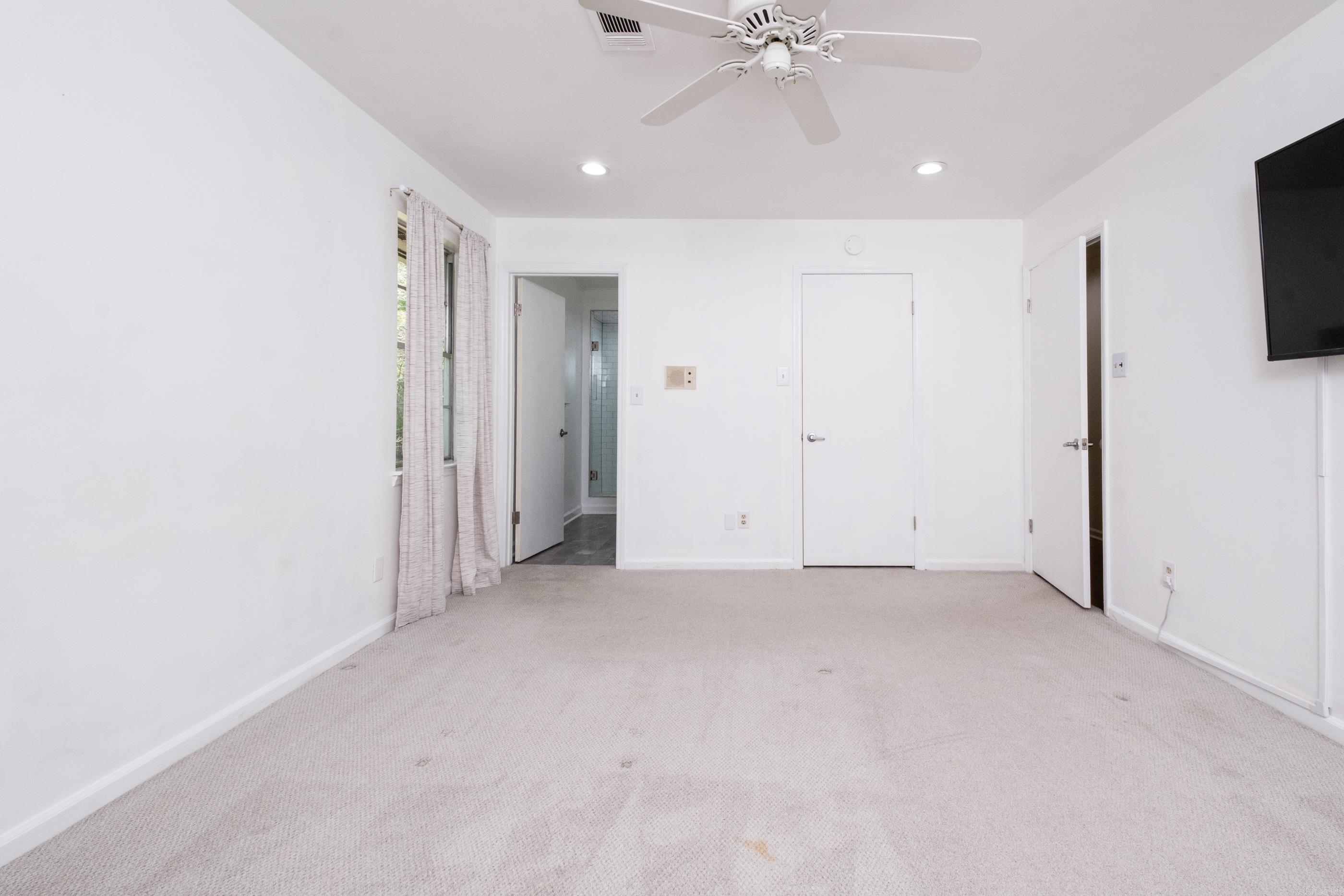 8218 Evergreen Drive Property Photo 35