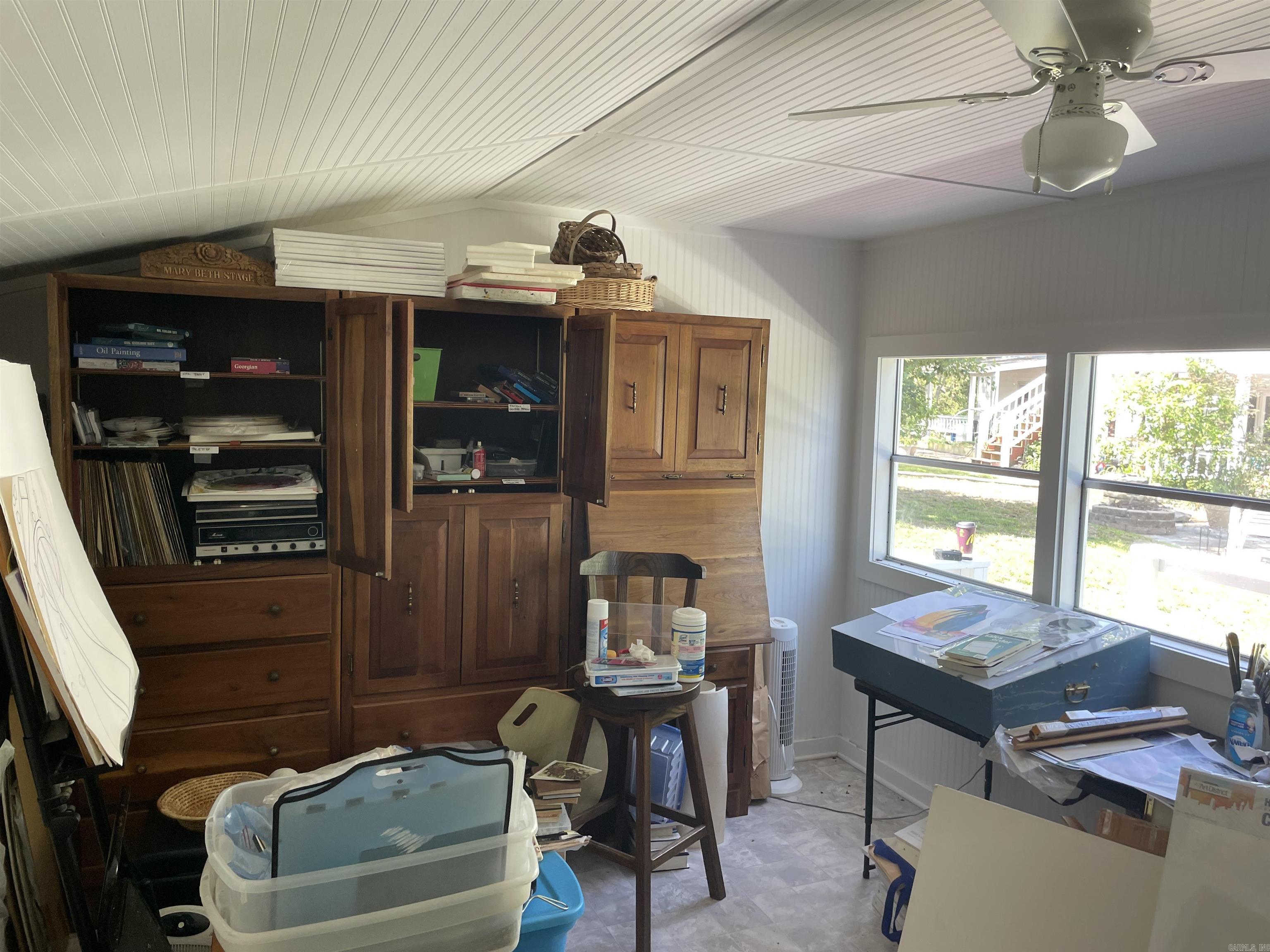 1044 Whipporwill Lane Property Photo 36