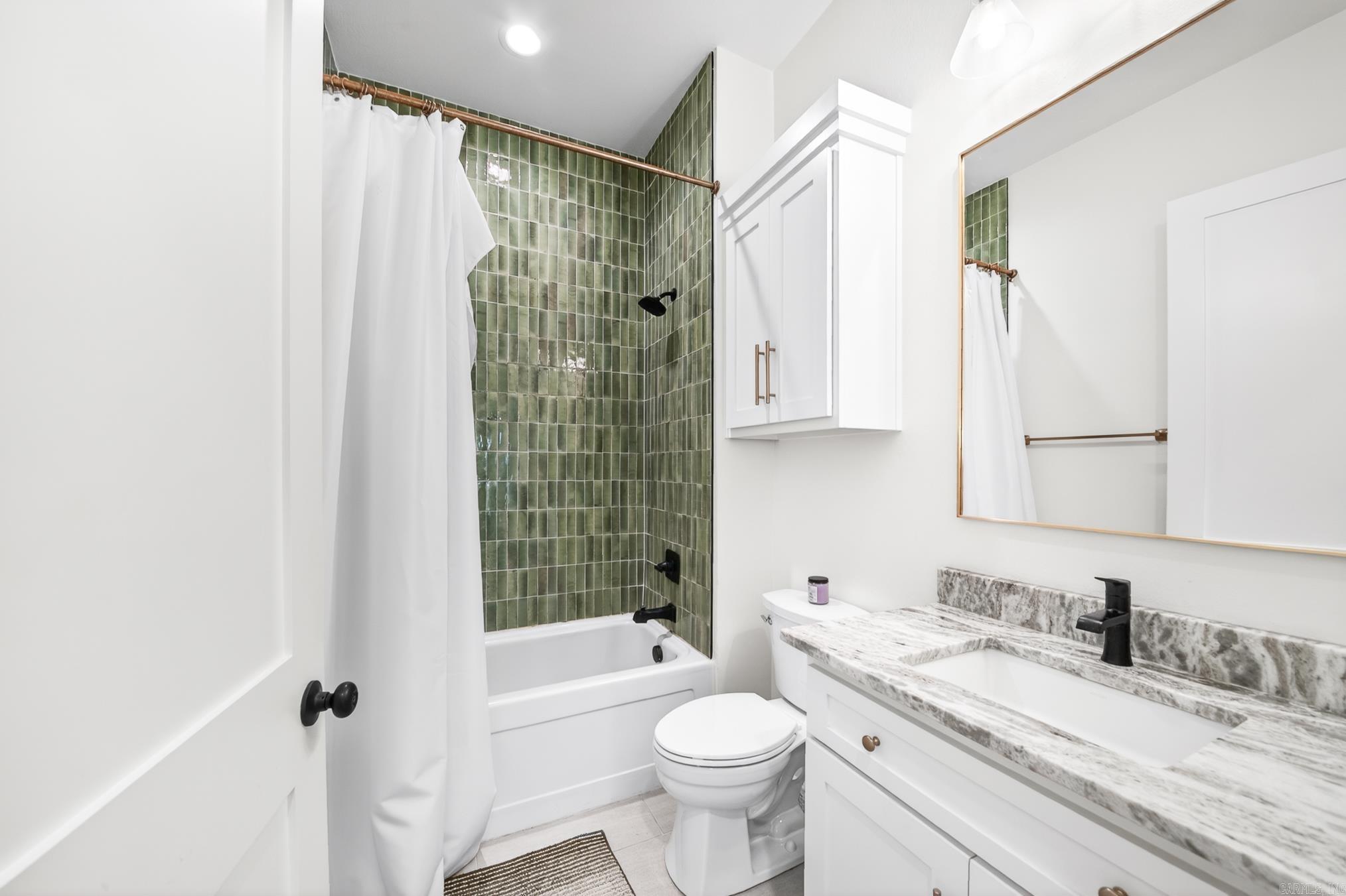 1586 Calcutta Drive Property Photo 29