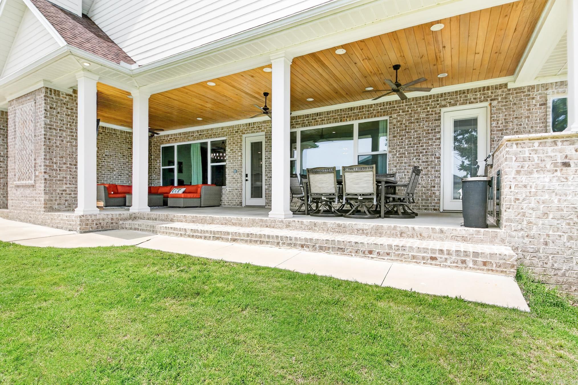 1586 Calcutta Drive Property Photo 46