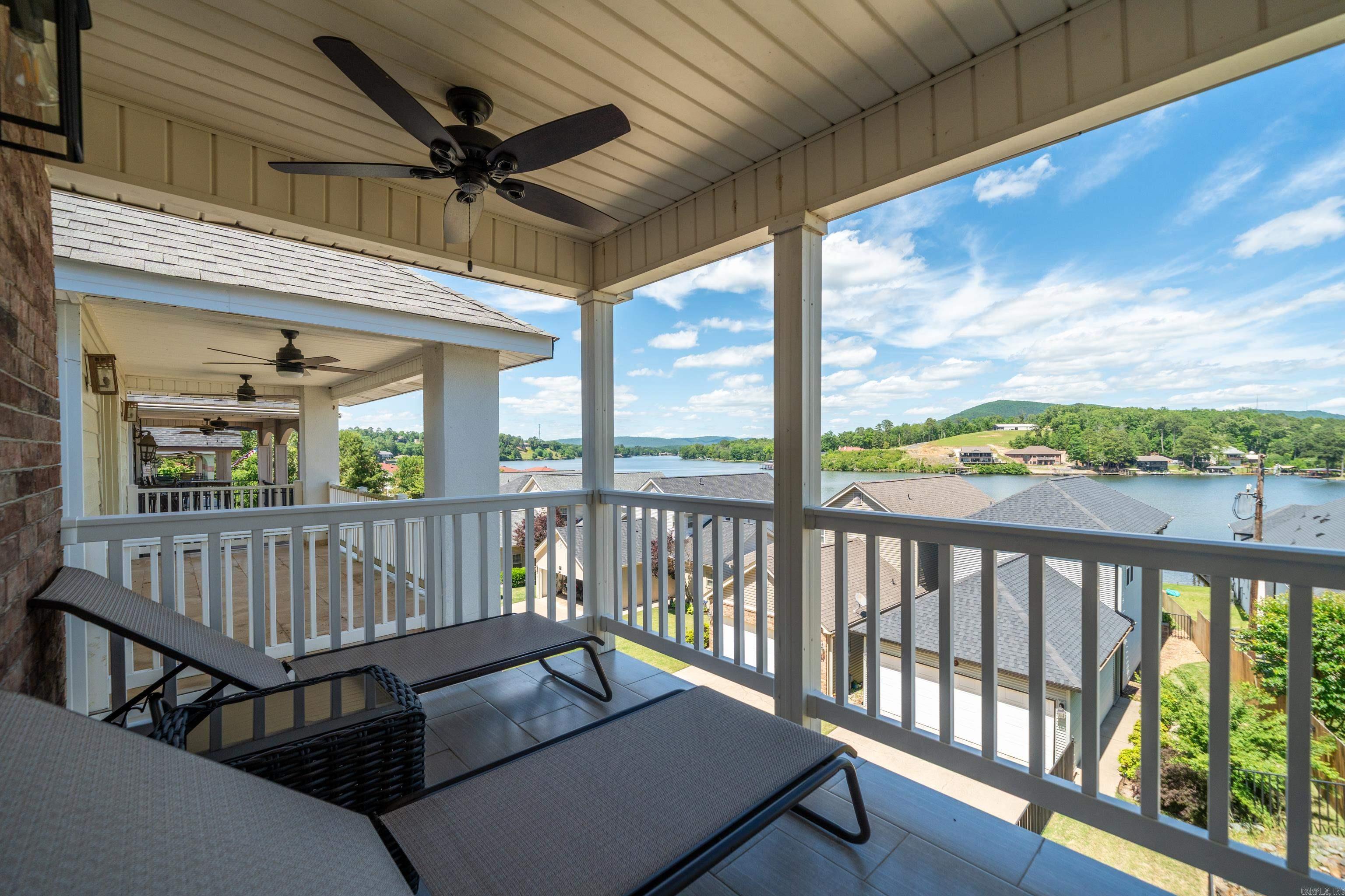 102 Eagle View Point Property Photo 38