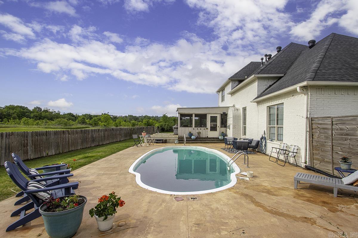 13 River Circle Property Photo 32