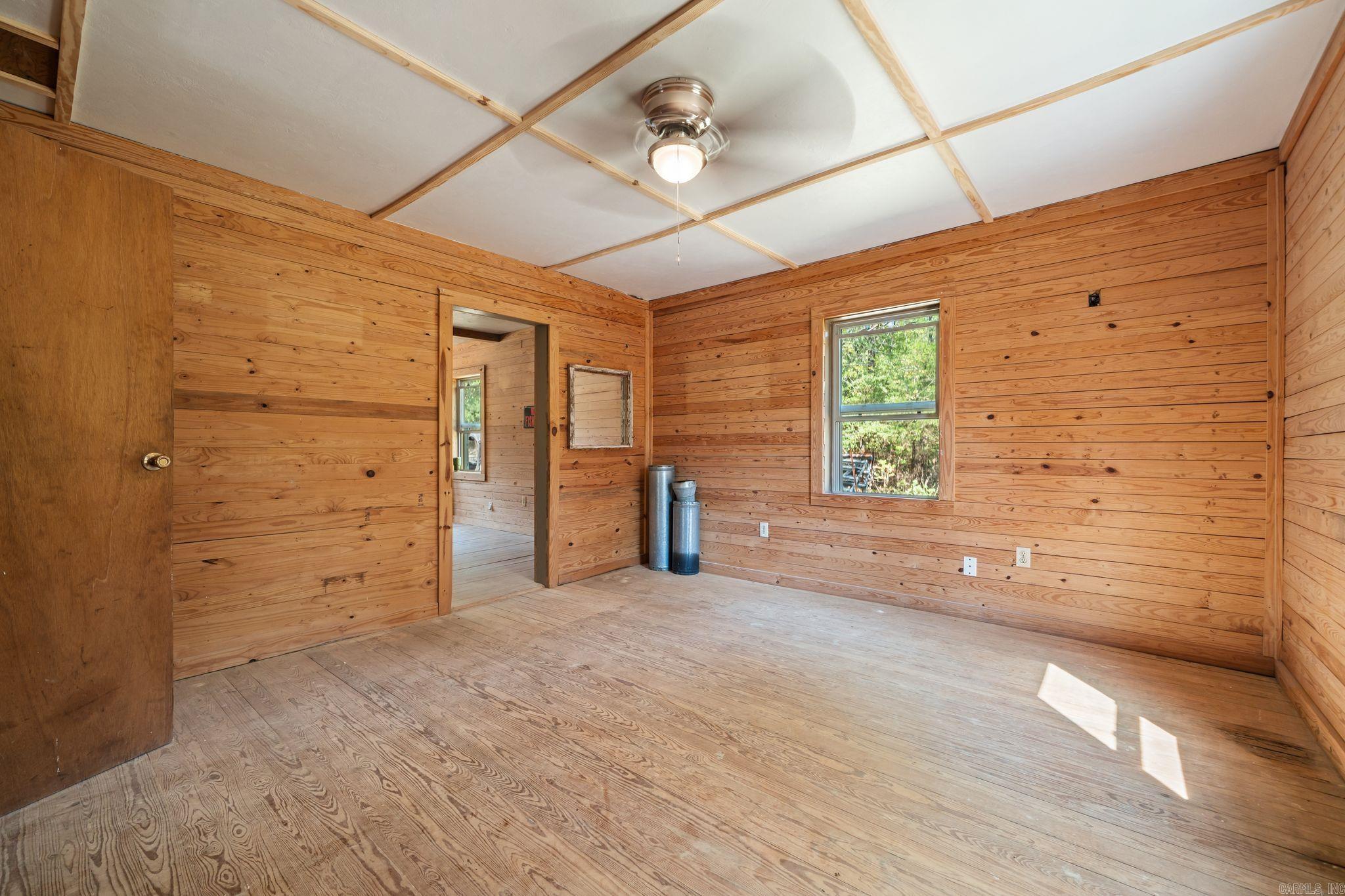 3024 Red Bench Rd Property Photo 9