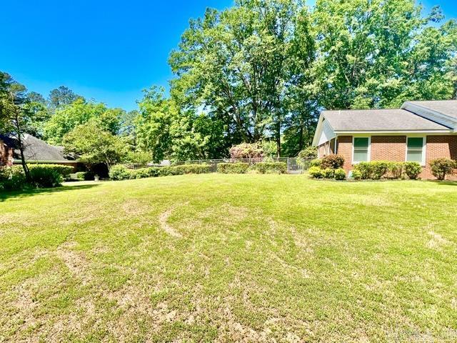 594 Lakeside Property Photo 4