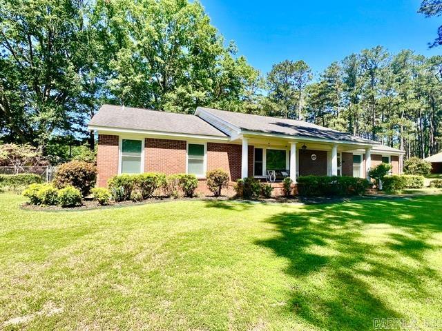 594 Lakeside Property Photo 6