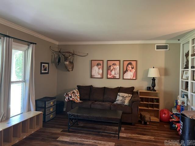 594 Lakeside Property Photo 16