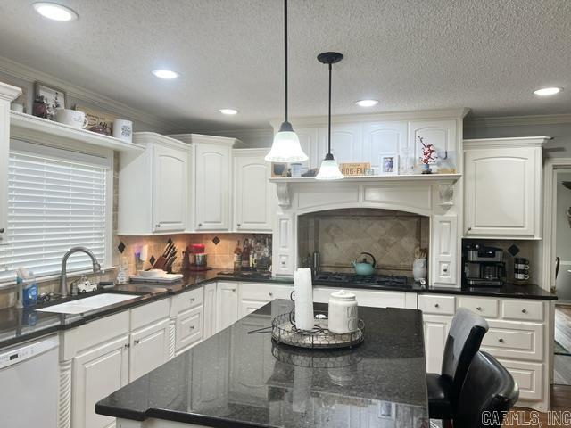 594 Lakeside Property Photo 20