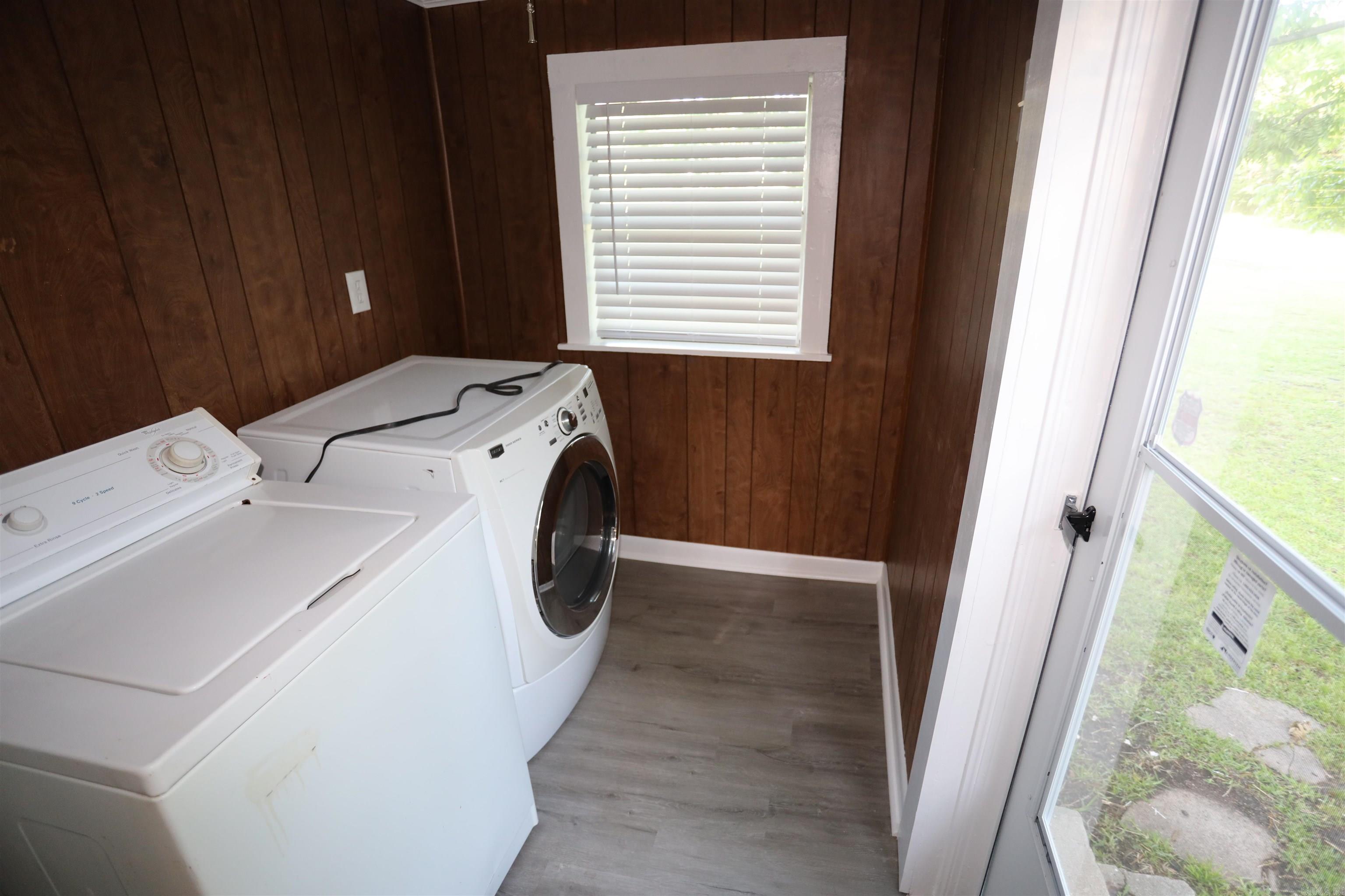 1702 W Pine Property Photo 17