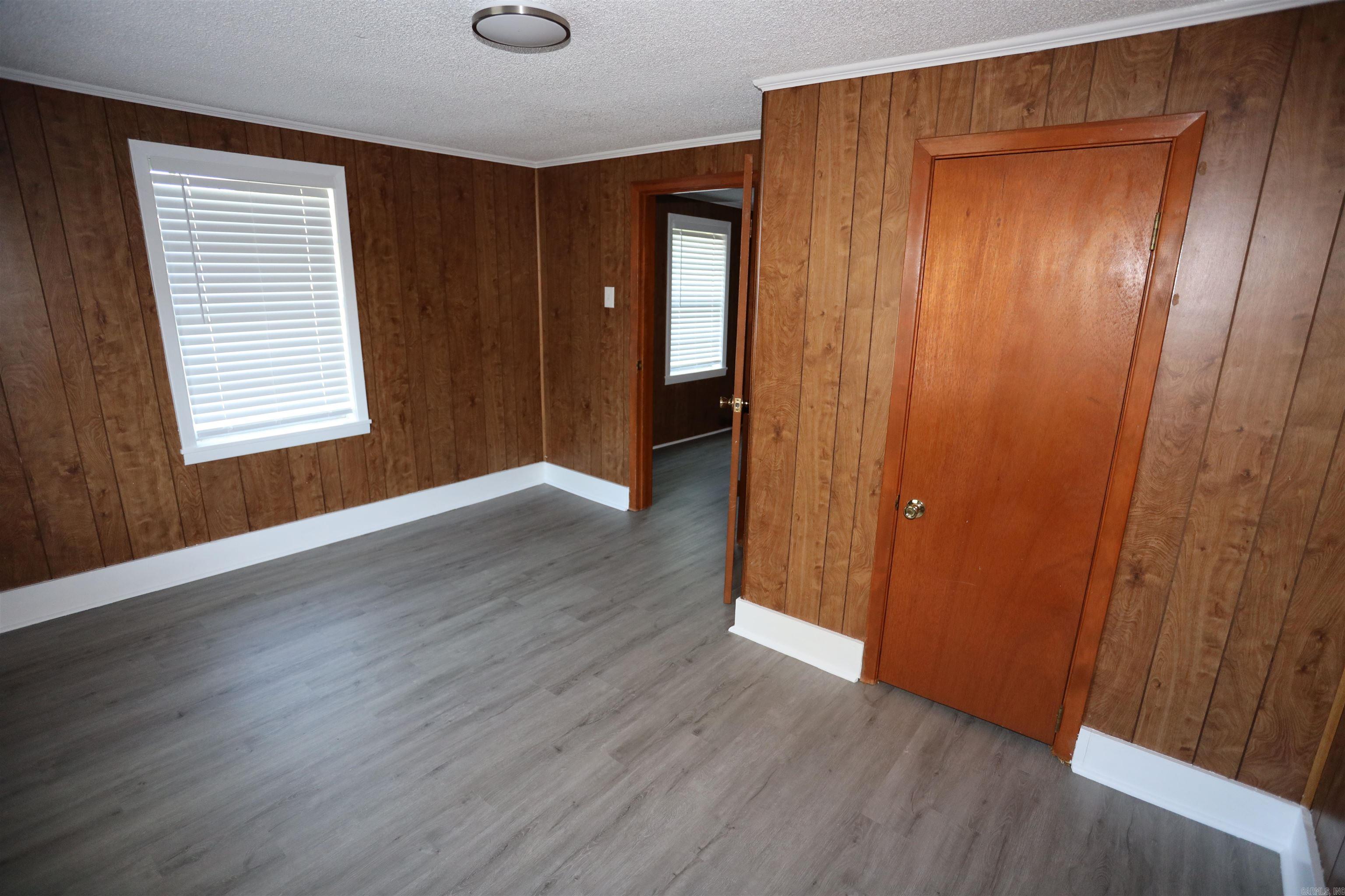 1702 W Pine Property Photo 26