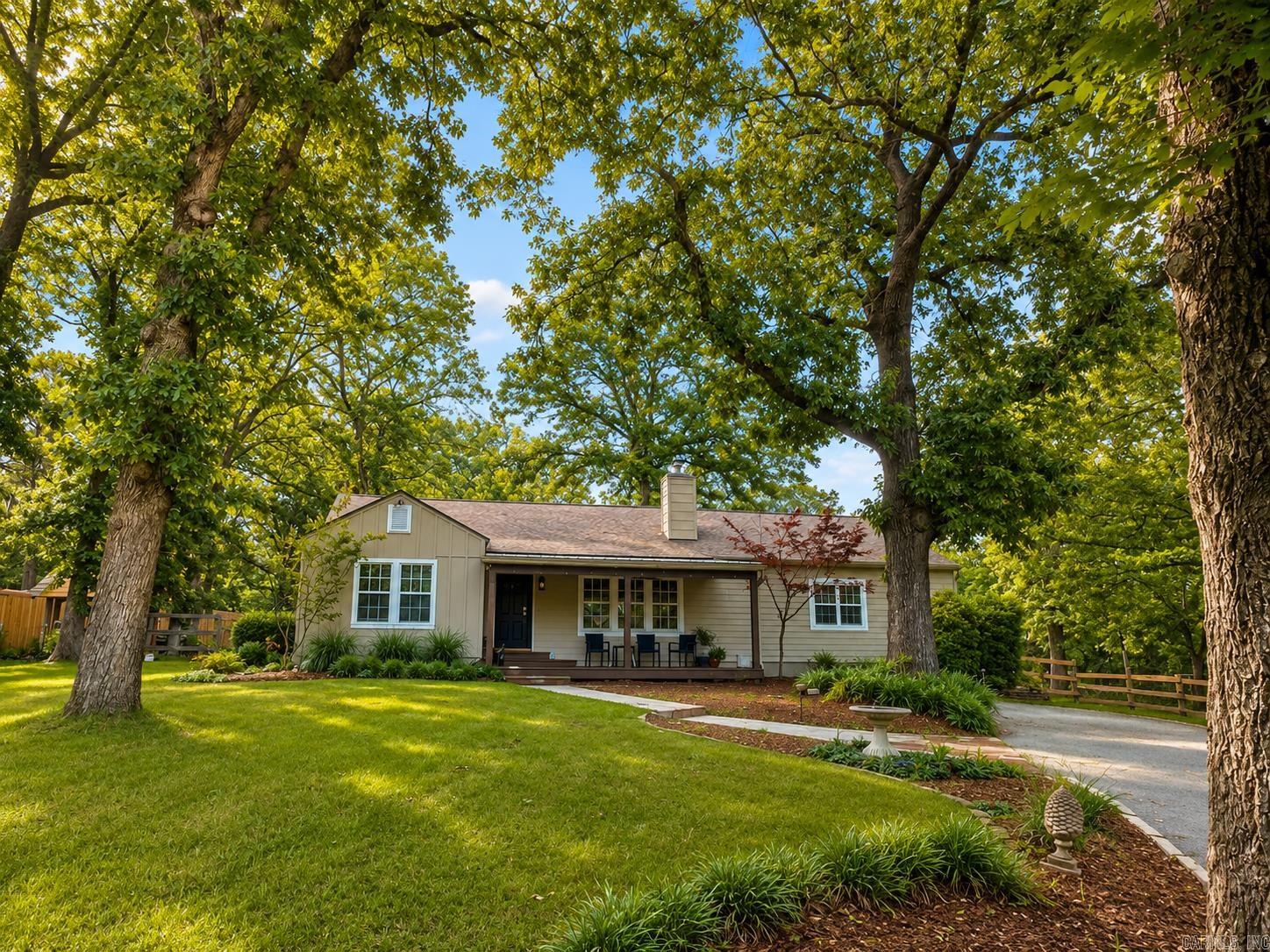 18506 Crystal Valley Road Property Photo 1