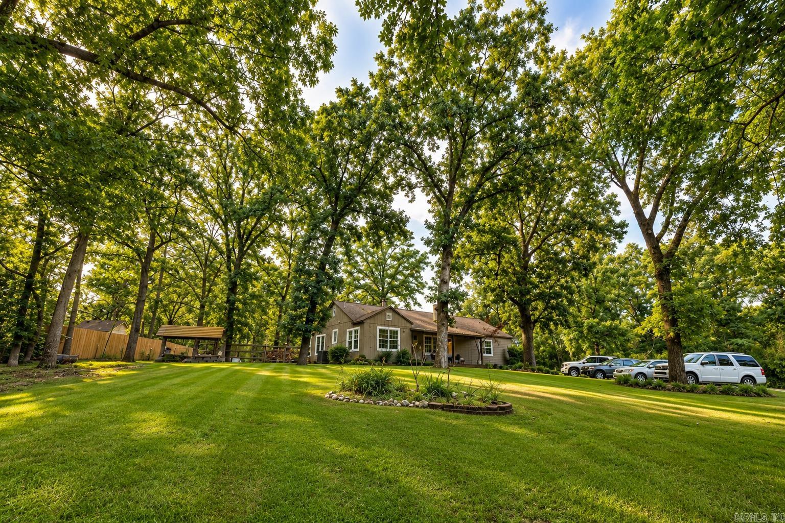 18506 Crystal Valley Road Property Photo 3