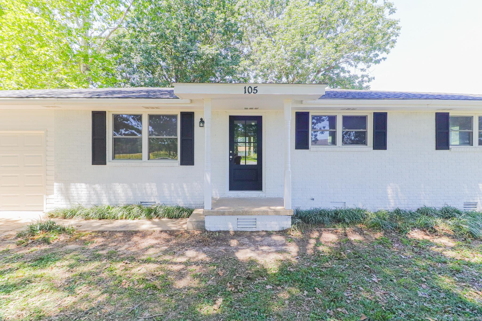 105 Wyatt Property Photo 6